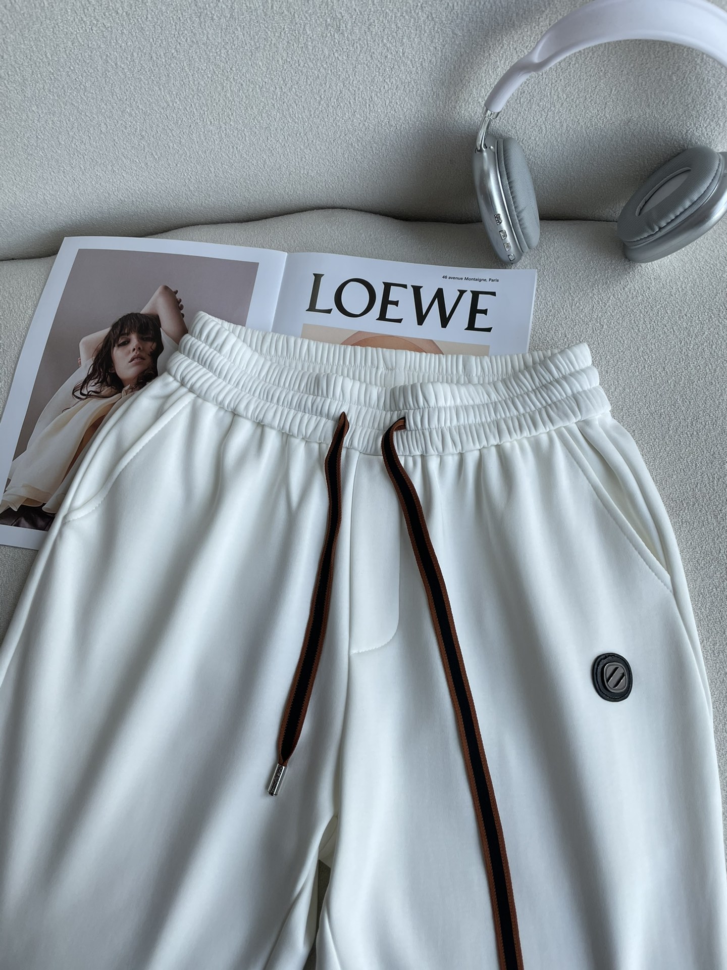 杰尼亚 2025秋冬最新休闲裤 内里加绒，非常保暖！版型超赞，能很好的修复各种腿型，非常个性！柔软排汗，