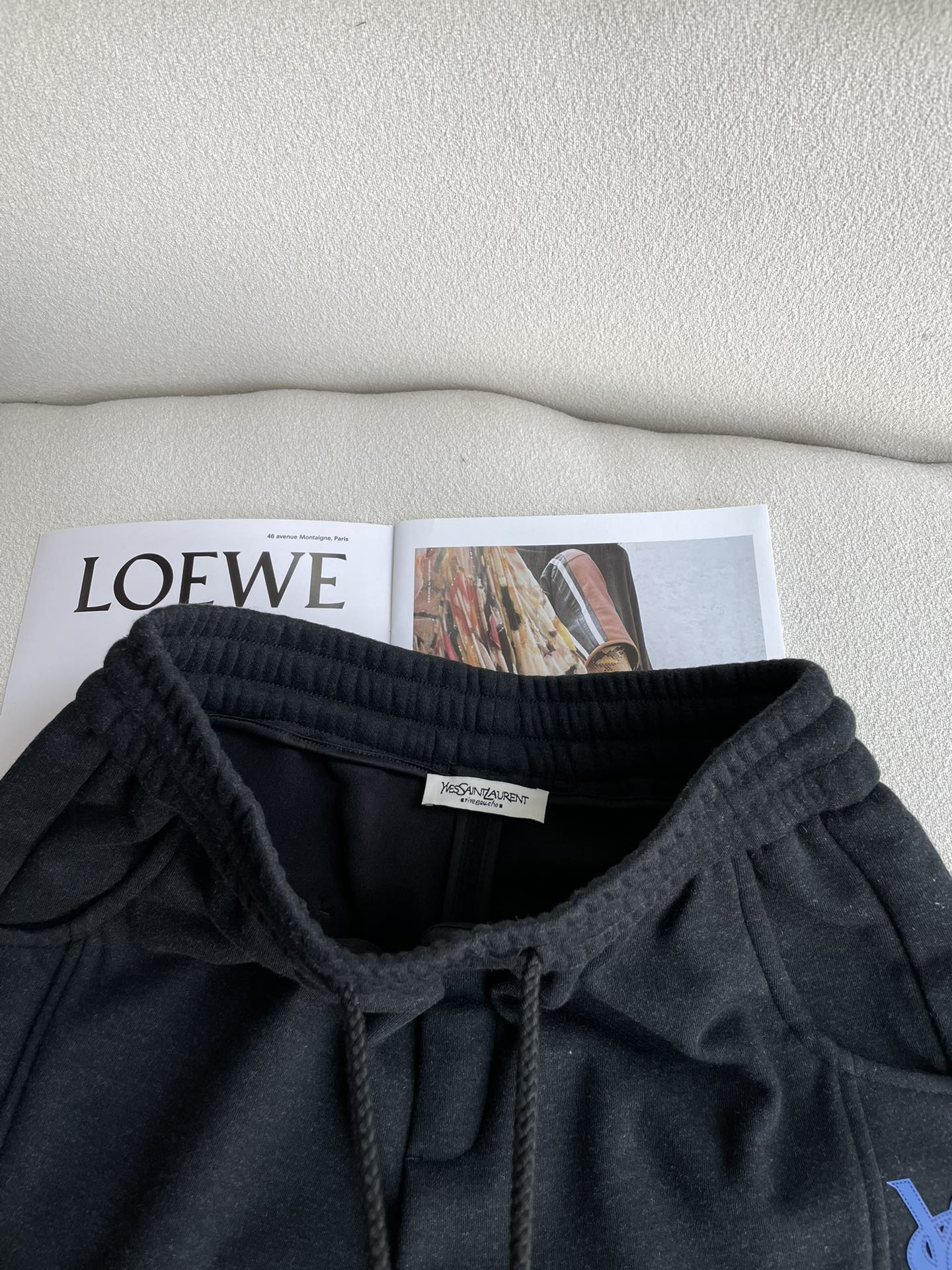 圣罗兰 2025秋冬最新系列男士加厚休闲裤！内里加绒，非常保暖，北方的宝子们赶紧备上！采用客供弹力柔棉材