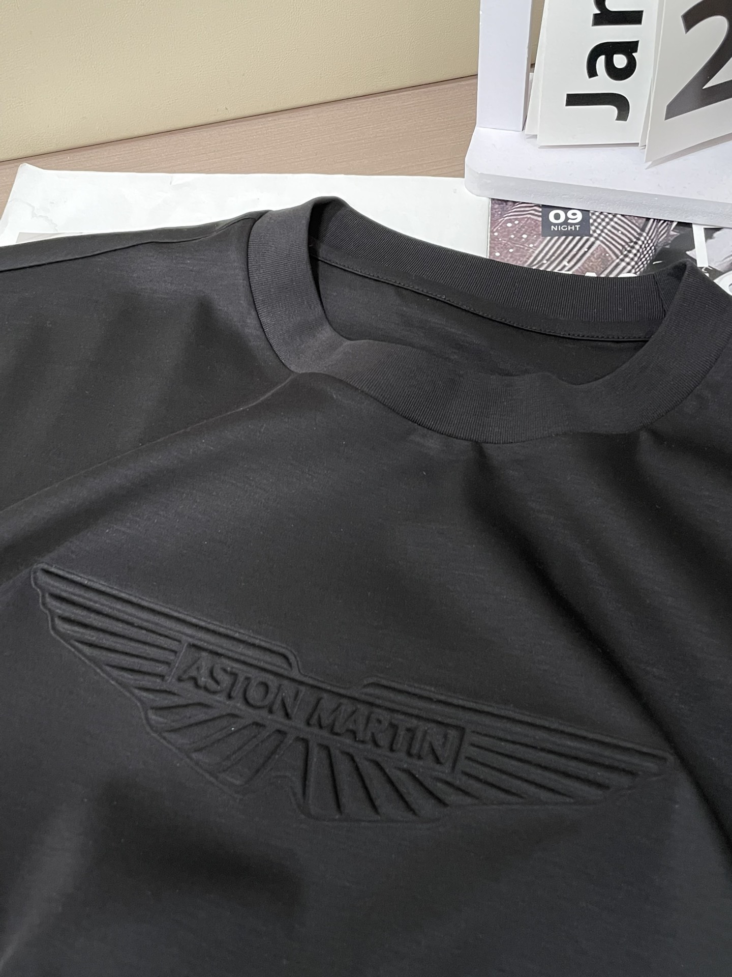 2026春夏新款首发专柜最新款短袖圆领T恤 高端订制 设计前卫时尚！品牌logo重工艺设计 高端定制百分