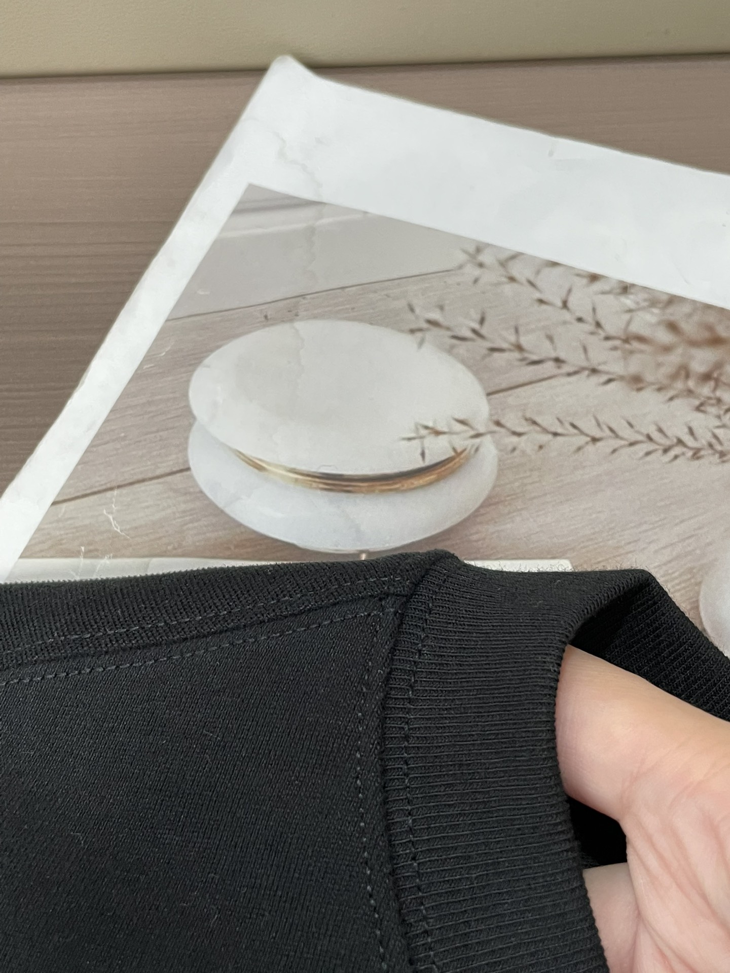 Dior 2026春夏新款首发专柜最新款短袖圆领T恤 高端订制 设计前卫时尚！品牌logo重工艺设计 高