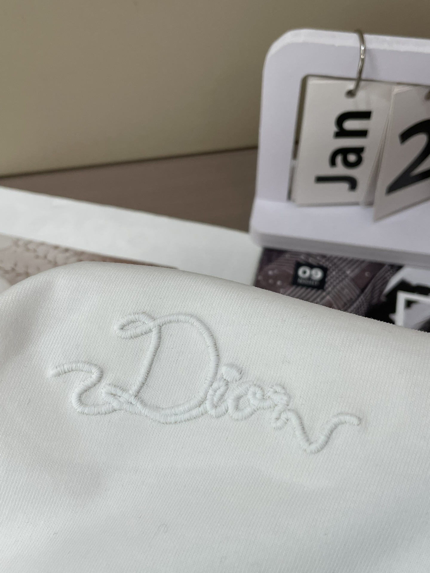 Dior 2026春夏新款首发专柜最新款短袖圆领T恤 高端订制 设计前卫时尚！品牌logo重工艺设计 高