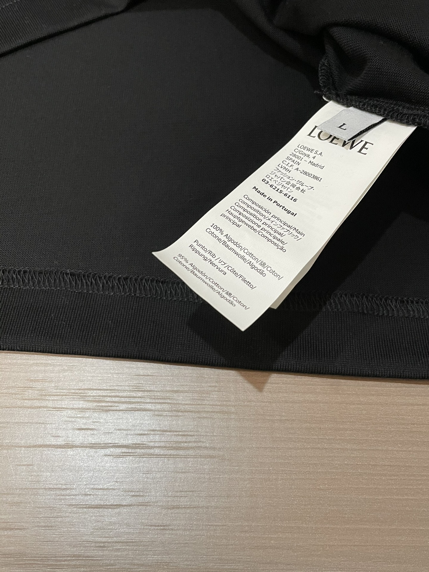 Loewe 2026春夏新款首发专柜最新款短袖圆领T恤 高端订制 设计前卫时尚！品牌logo重工艺设计 