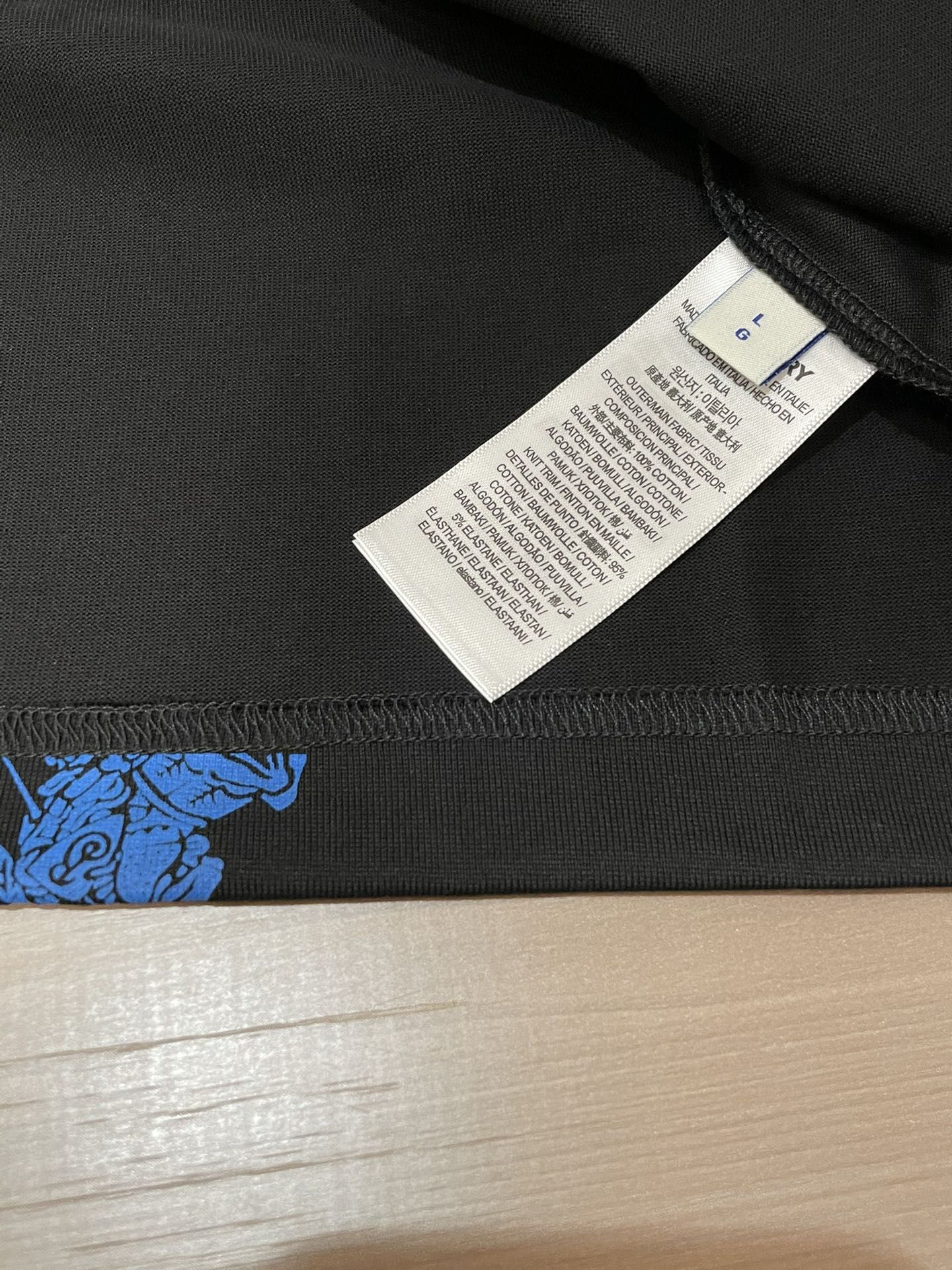 BUR 2026春夏新款首发专柜最新款短袖圆领T恤 高端订制 设计前卫时尚！品牌logo重工艺设计 高端