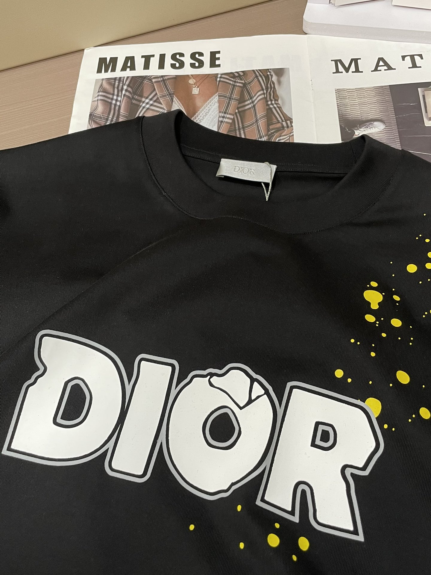 Dior 2026春夏新款首发专柜最新款短袖圆领T恤 高端订制 设计前卫时尚！品牌logo重工艺设计 高