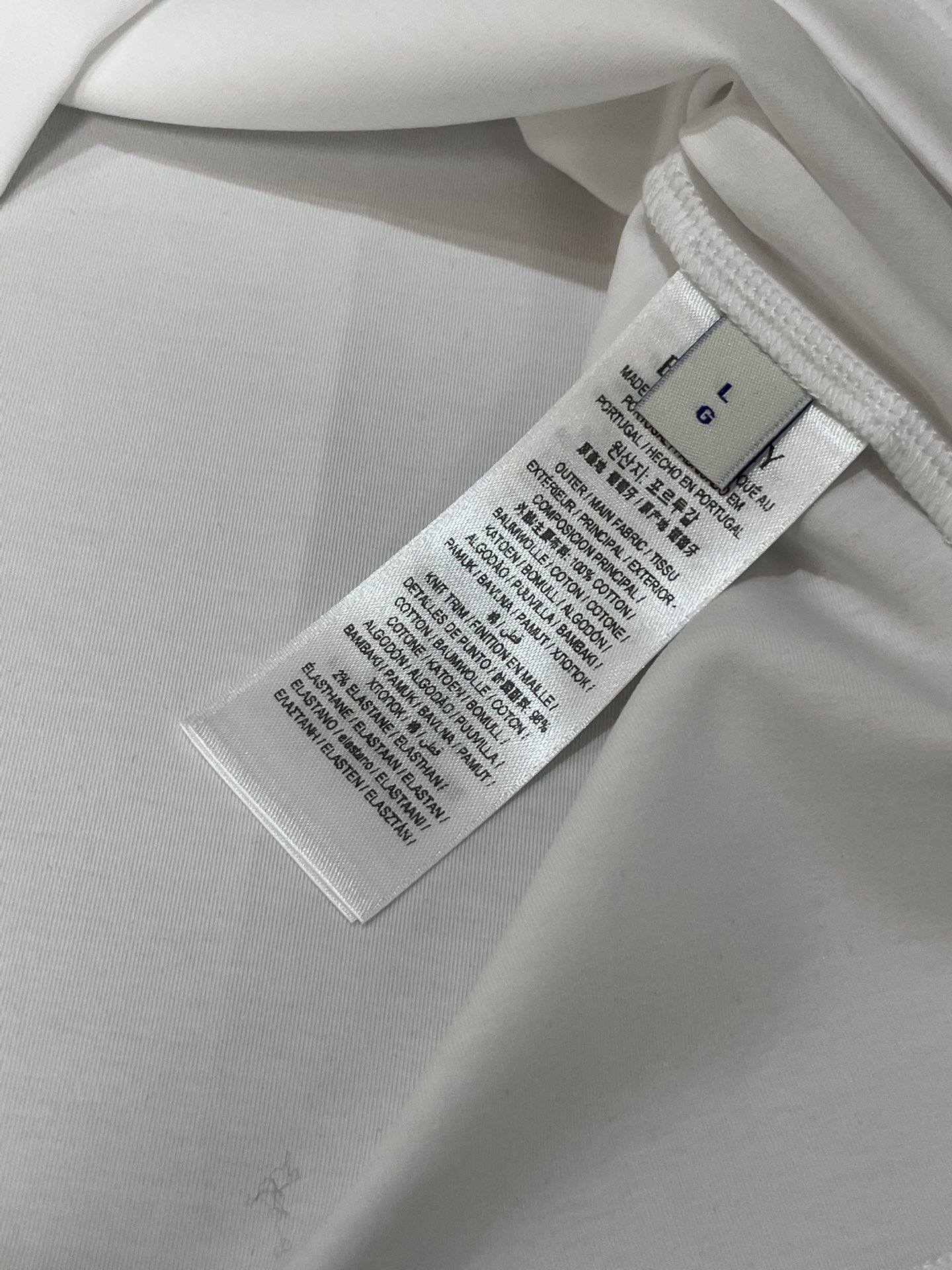 BUR 2026春夏新款首发专柜最新款短袖圆领T恤 高端订制 设计前卫时尚！品牌logo重工艺设计 高端