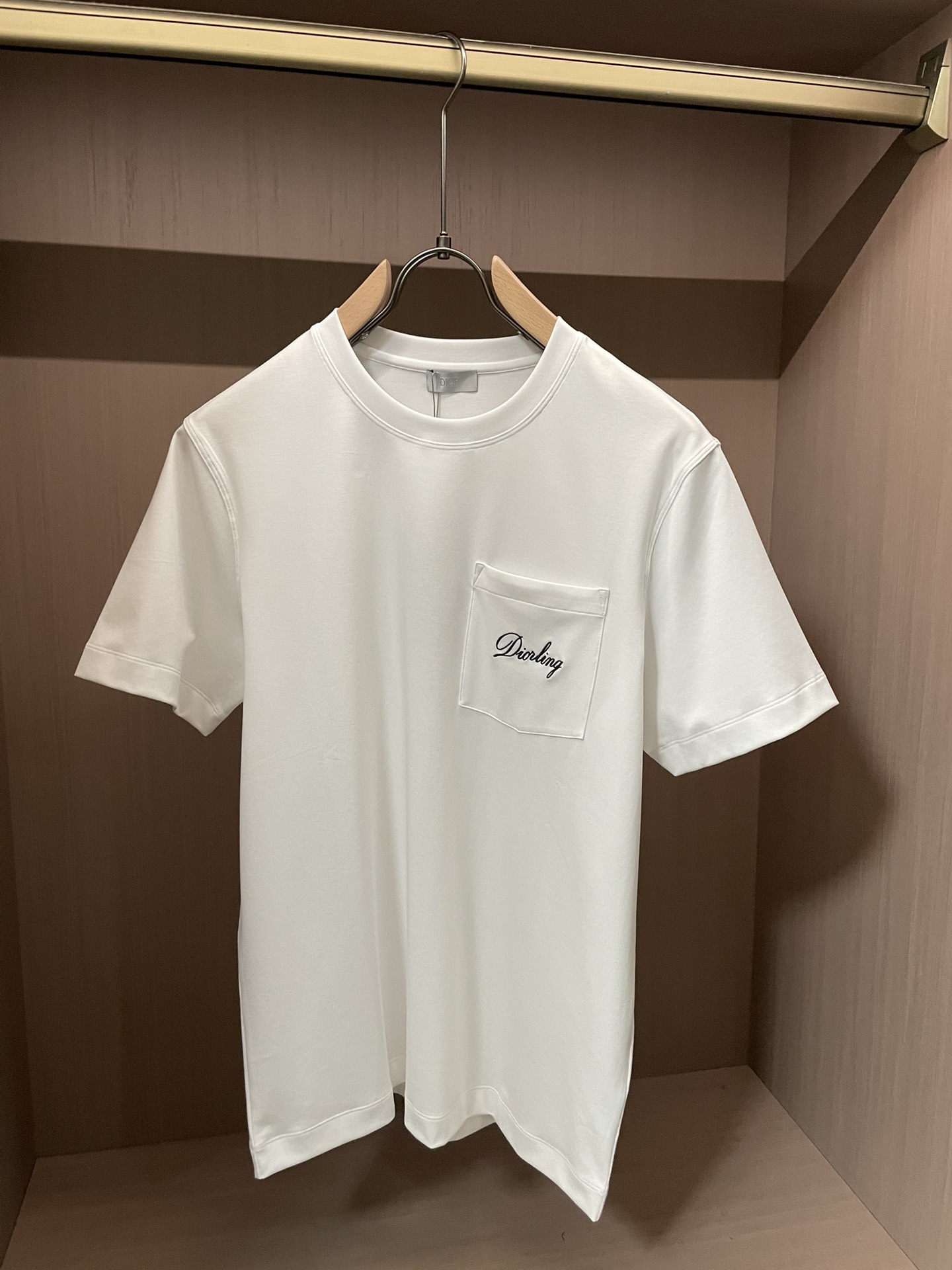 Dior 2026春夏新款首发专柜最新款短袖圆领T恤 高端订制 设计前卫时尚！品牌logo重工艺设计 高