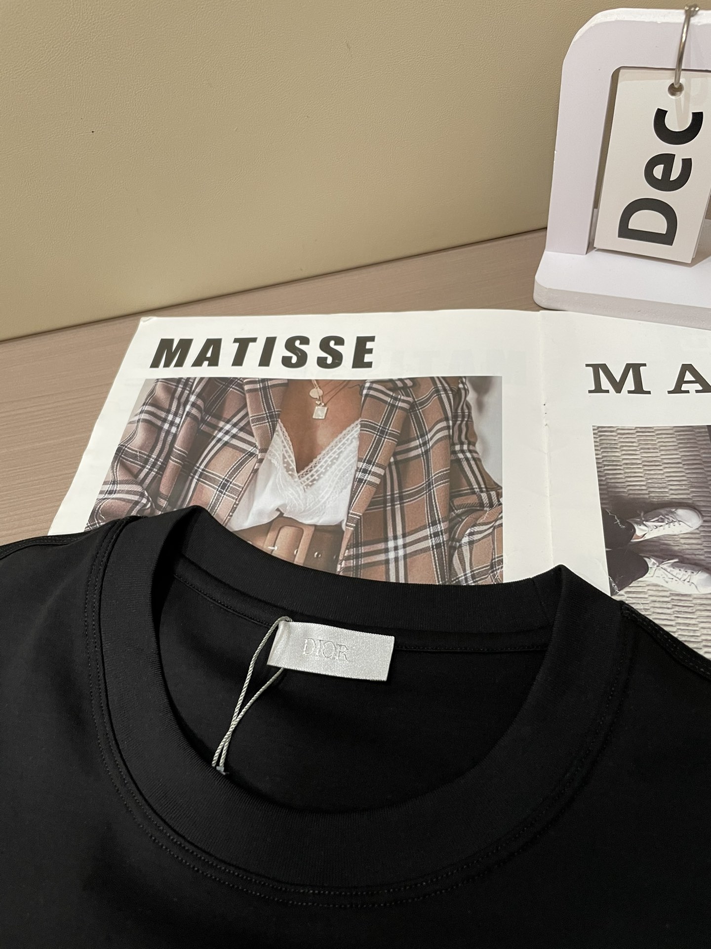 Dior 2026春夏新款首发专柜最新款短袖圆领T恤 高端订制 设计前卫时尚！品牌logo重工艺设计 高