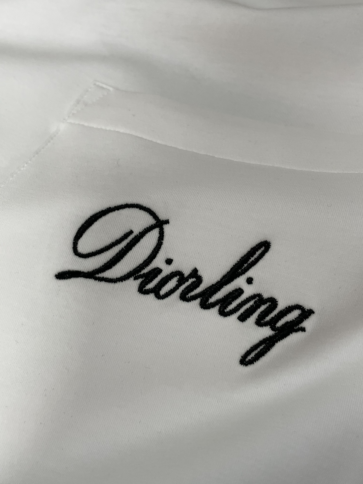 Dior 2026春夏新款首发专柜最新款短袖圆领T恤 高端订制 设计前卫时尚！品牌logo重工艺设计 高