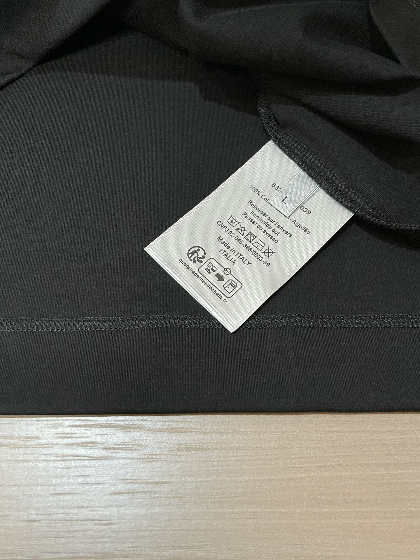 Dior 2026春夏新款首发专柜最新款短袖圆领T恤 高端订制 设计前卫时尚！品牌logo重工艺设计 高