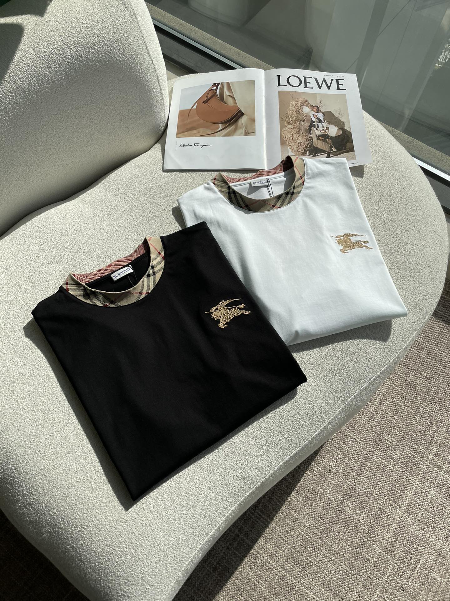 BUR 2026春夏新款首发专柜最新款短袖圆领T恤 高端订制 设计前卫时尚！品牌logo重工艺设计 高端