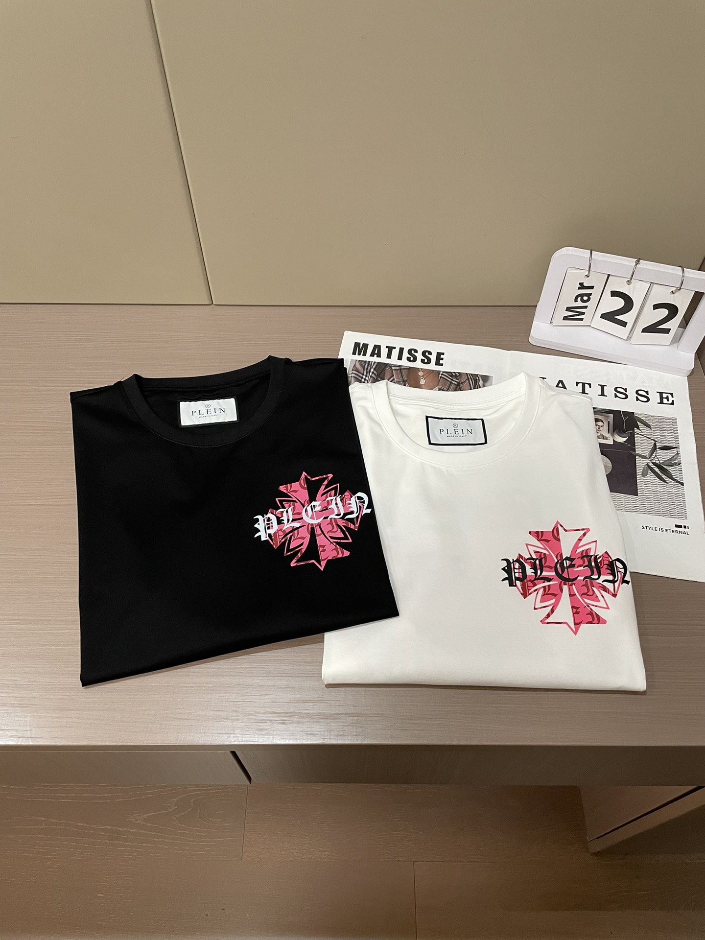 PhiliPP Plein 2026春夏新品高街风图案印花短袖T恤​​ ，是兼具​​潮流态度与品牌辨识度