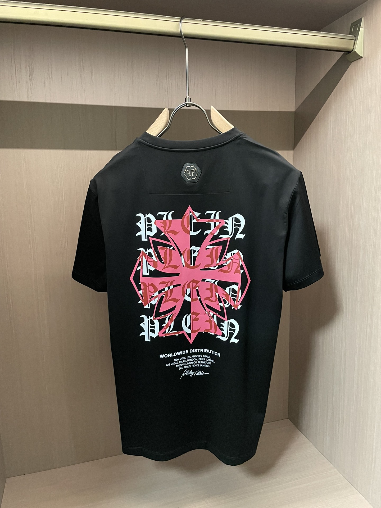 PhiliPP Plein 2026春夏新品高街风图案印花短袖T恤​​ ，是兼具​​潮流态度与品牌辨识度