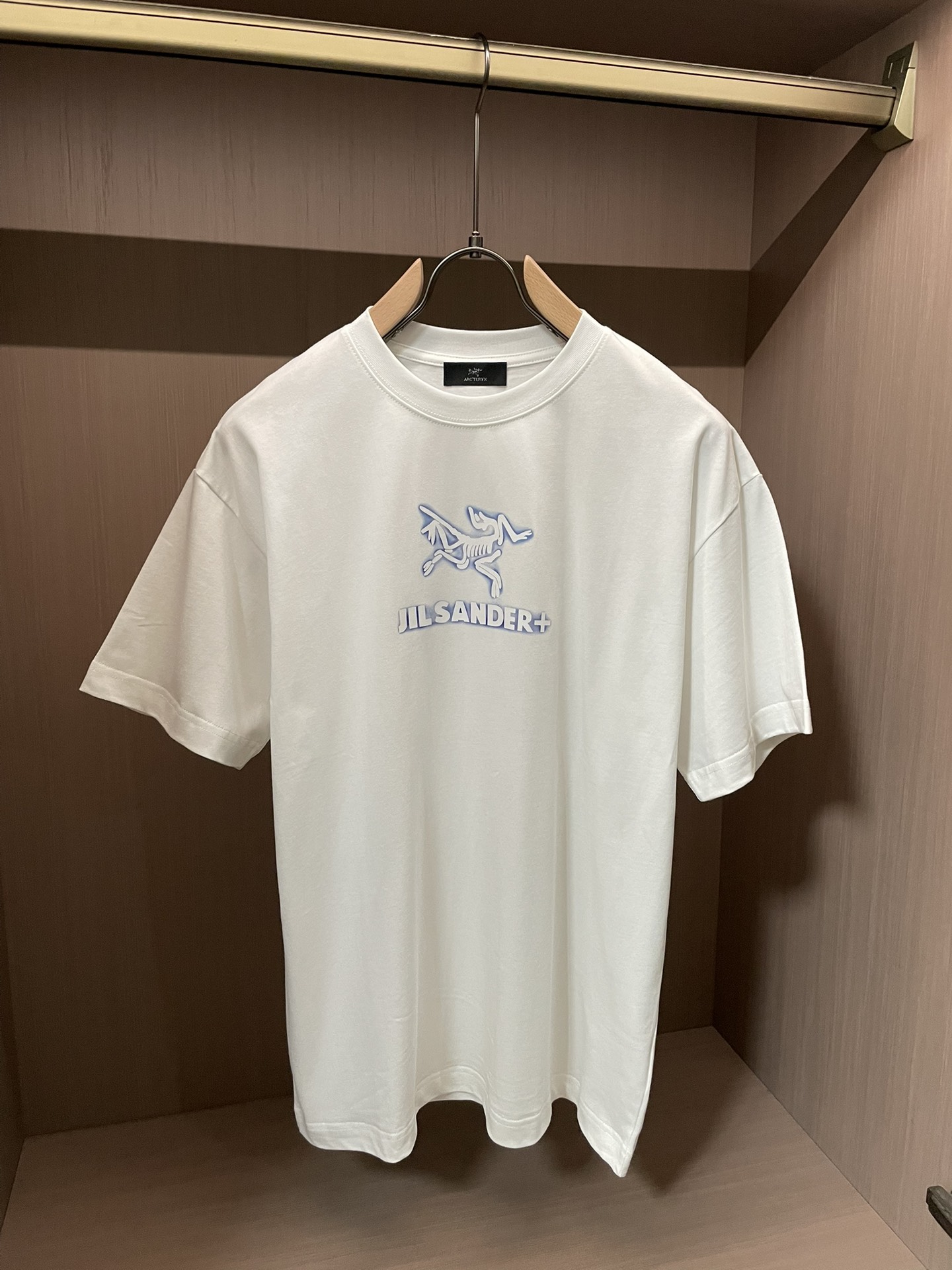鸟家2026春夏款/官网同步面料采用重磅纯棉精梳棉面料，OS宽松版型，上身版型超正！日常百搭，衣橱必备单
