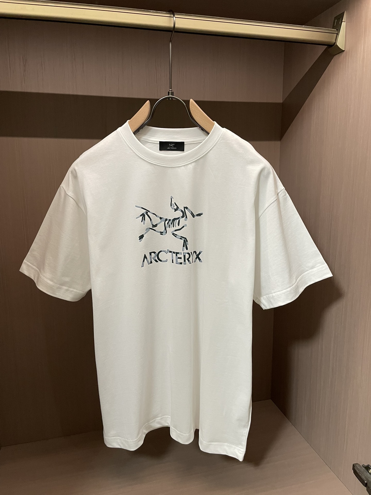 鸟家2026春夏款/官网同步面料采用重磅纯棉精梳棉面料，OS宽松版型，上身版型超正！日常百搭，衣橱必备单