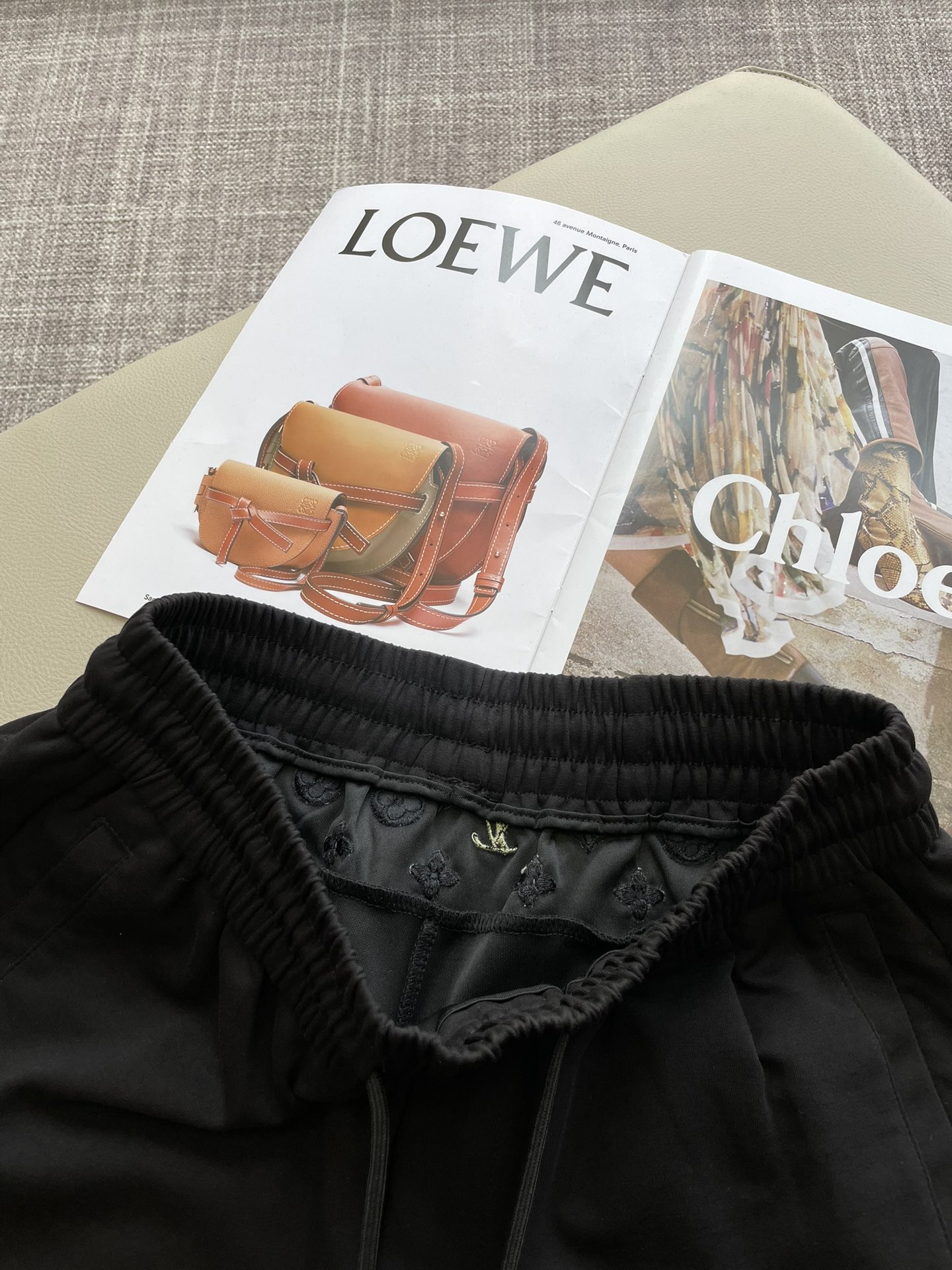 Lv 重磅推荐！2026ss夏装新品 专柜在售 最新系列图案logo短裤 必须人手一件的节奏！进口顶极高