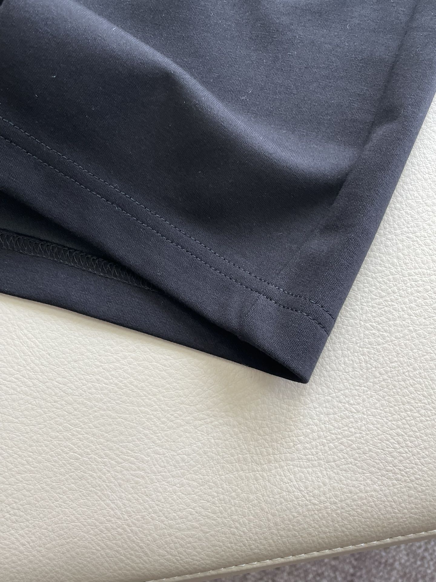 Lv 重磅推荐！2026ss夏装新品 专柜在售 最新系列图案logo短裤 必须人手一件的节奏！进口顶极高