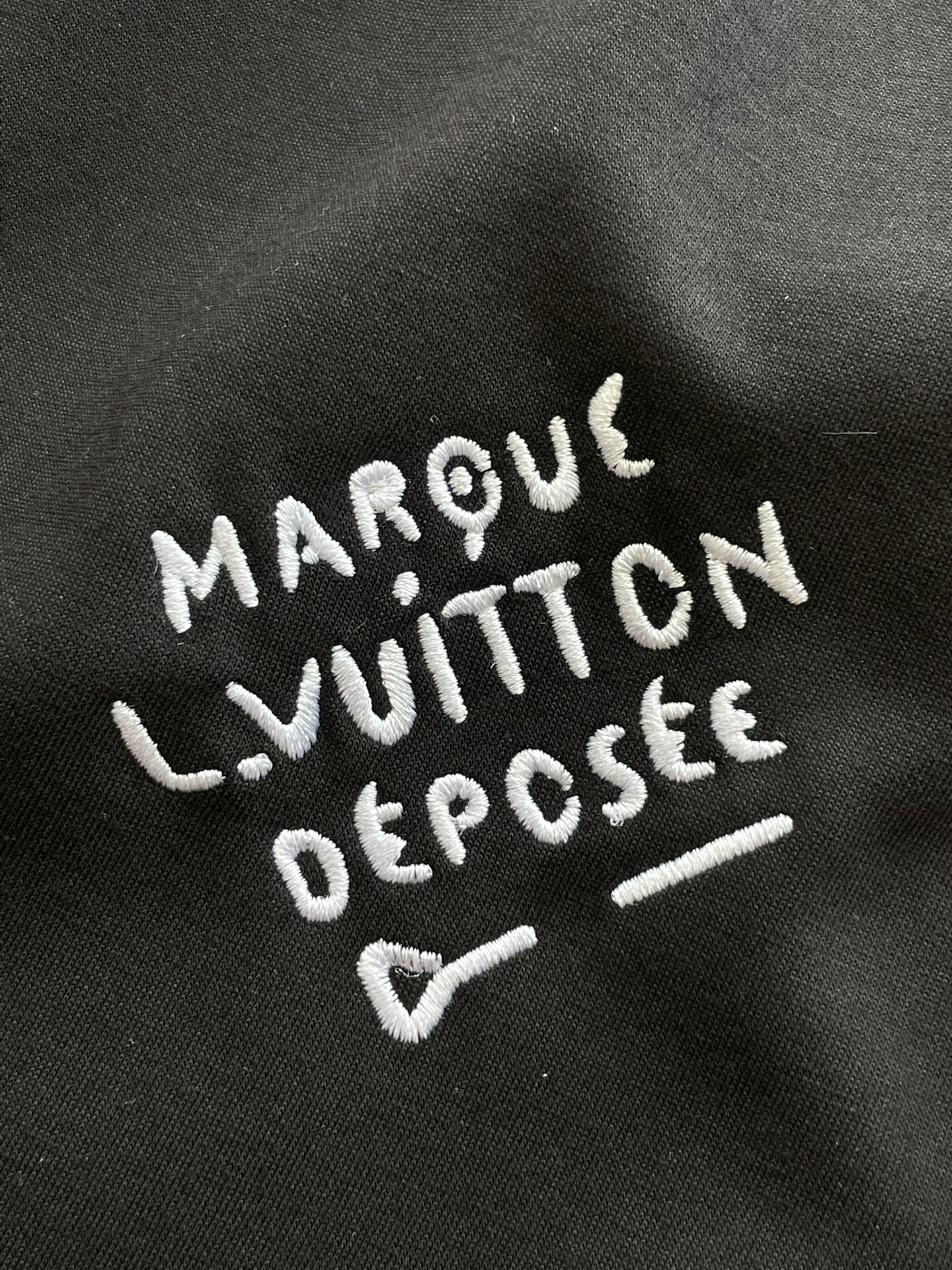 Lv 重磅推荐！2026ss夏装新品 专柜在售 最新系列图案logo短裤 必须人手一件的节奏！进口顶极高