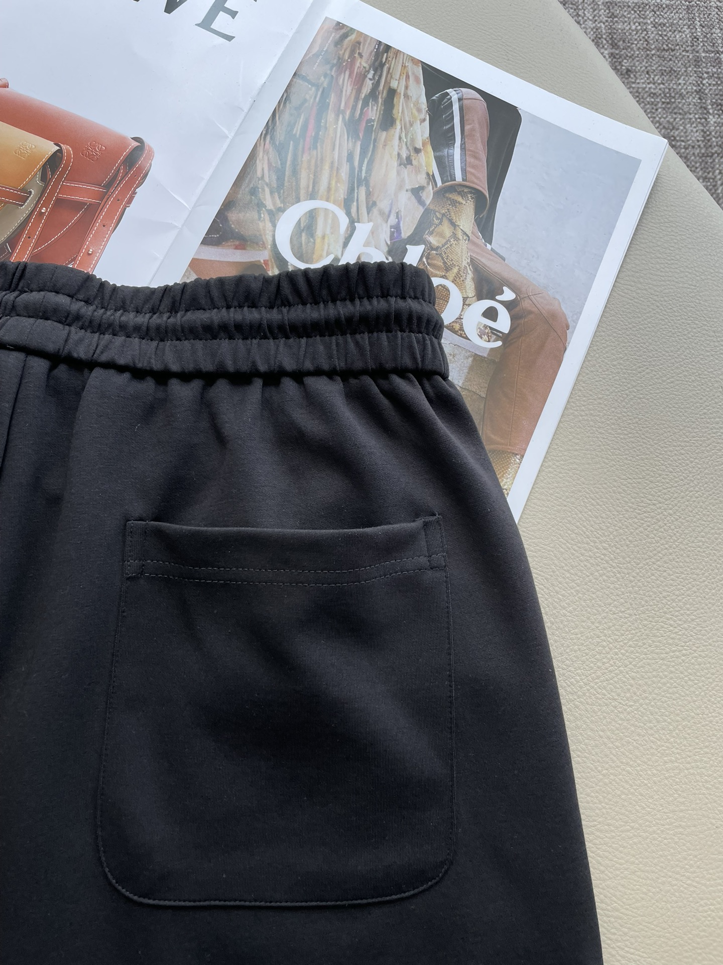 Lv 重磅推荐！2026ss夏装新品 专柜在售 最新系列图案logo短裤 必须人手一件的节奏！进口顶极高