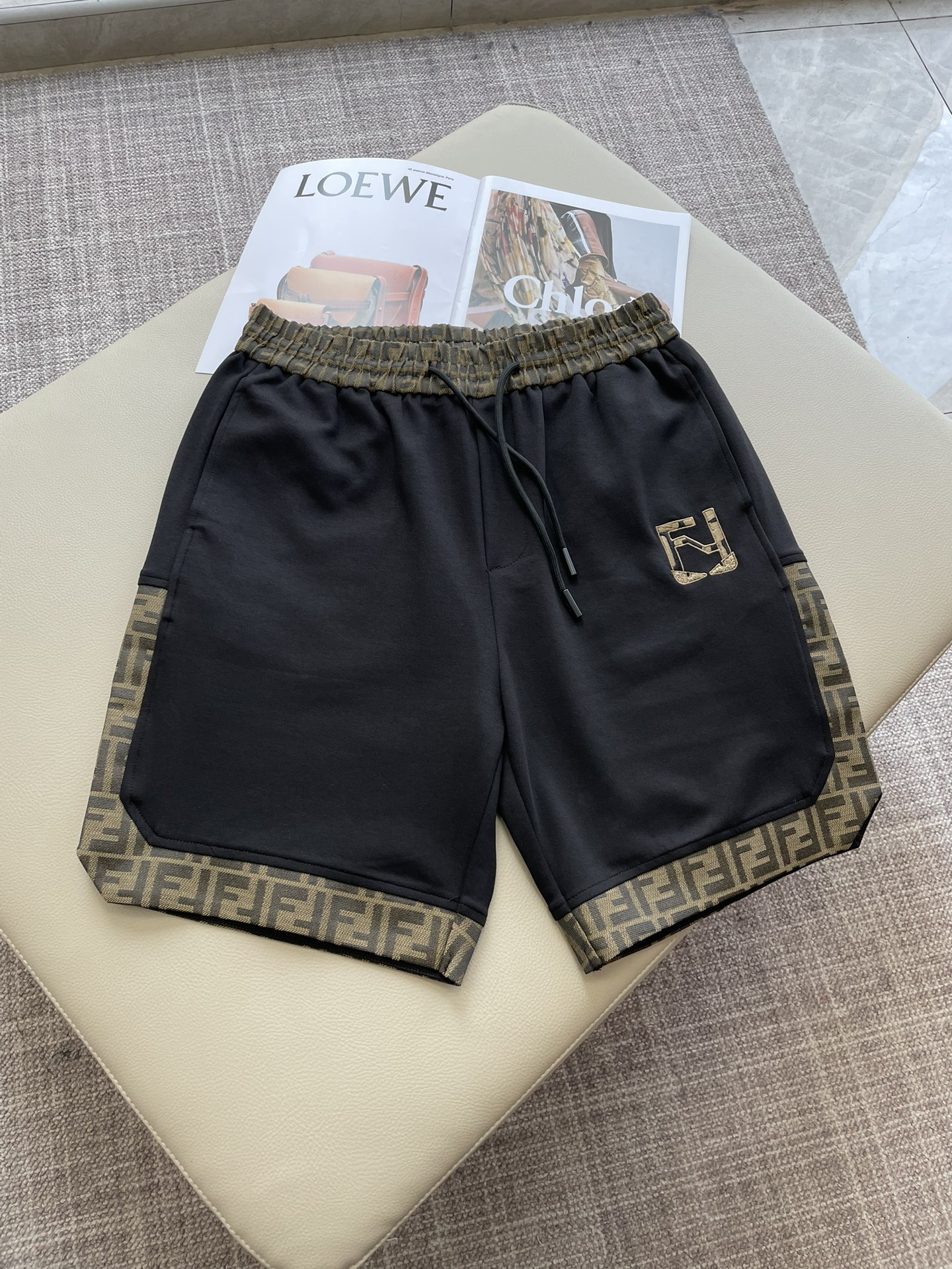 FD 重磅推荐！2026ss夏装新品 专柜在售 最新系列图案logo短裤 必须人手一件的节奏！进口顶极高