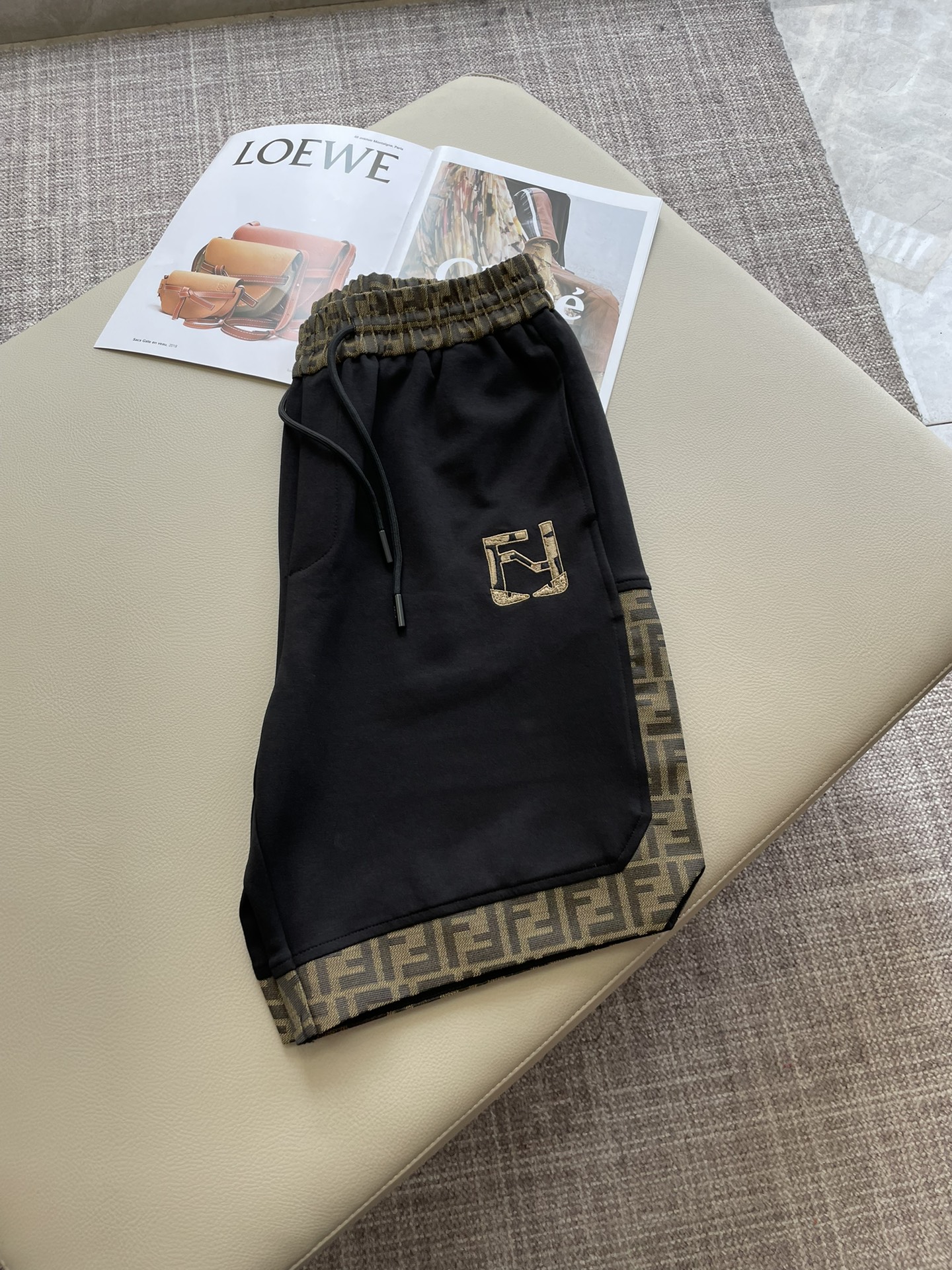 FD 重磅推荐！2026ss夏装新品 专柜在售 最新系列图案logo短裤 必须人手一件的节奏！进口顶极高