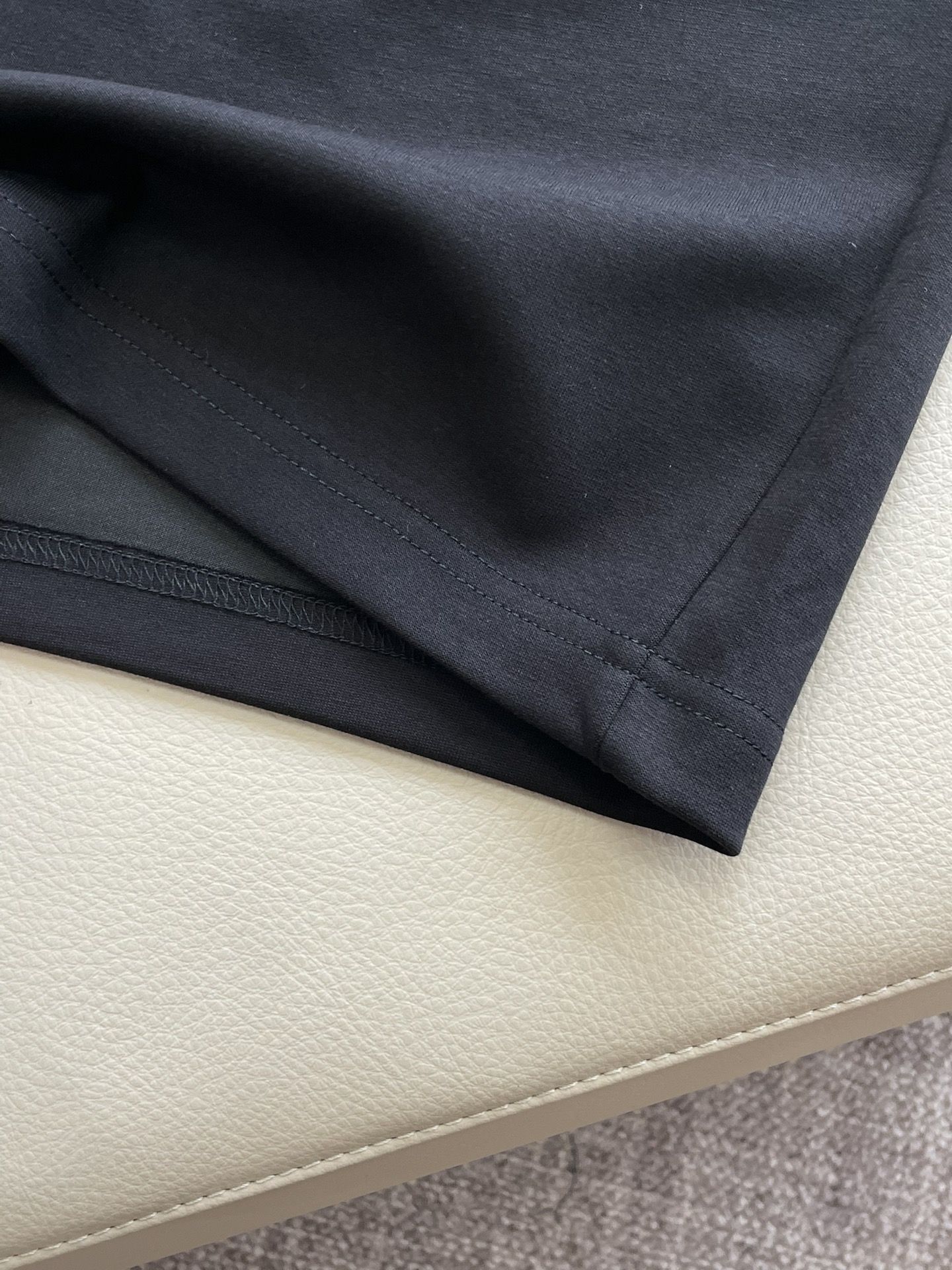 Lv 重磅推荐！2026ss夏装新品 专柜在售 最新系列图案logo短裤 必须人手一件的节奏！进口顶极高