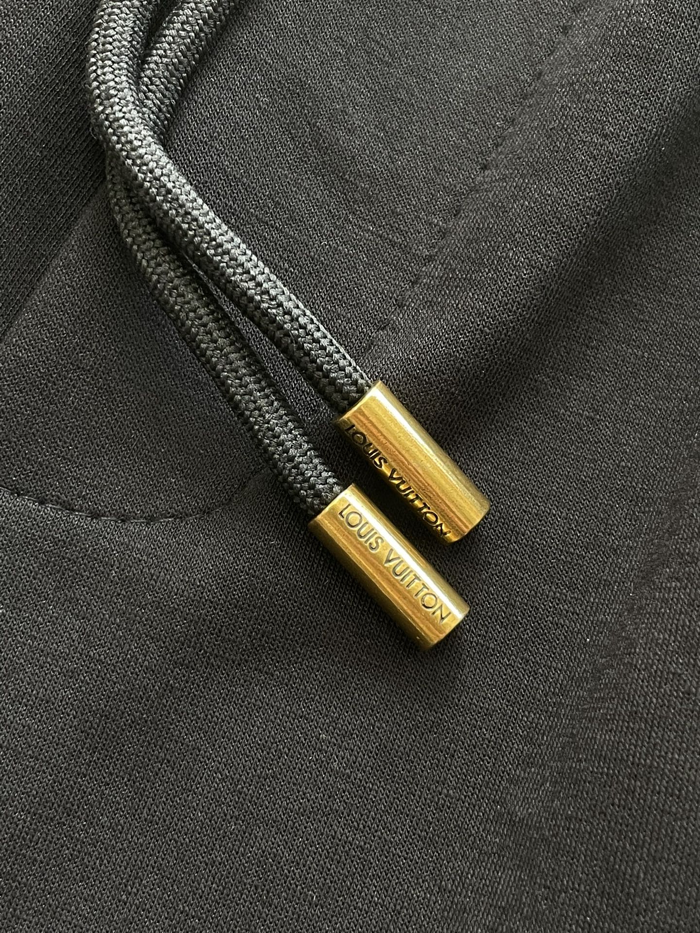 Lv 重磅推荐！2026ss夏装新品 专柜在售 最新系列图案logo短裤 必须人手一件的节奏！进口顶极高