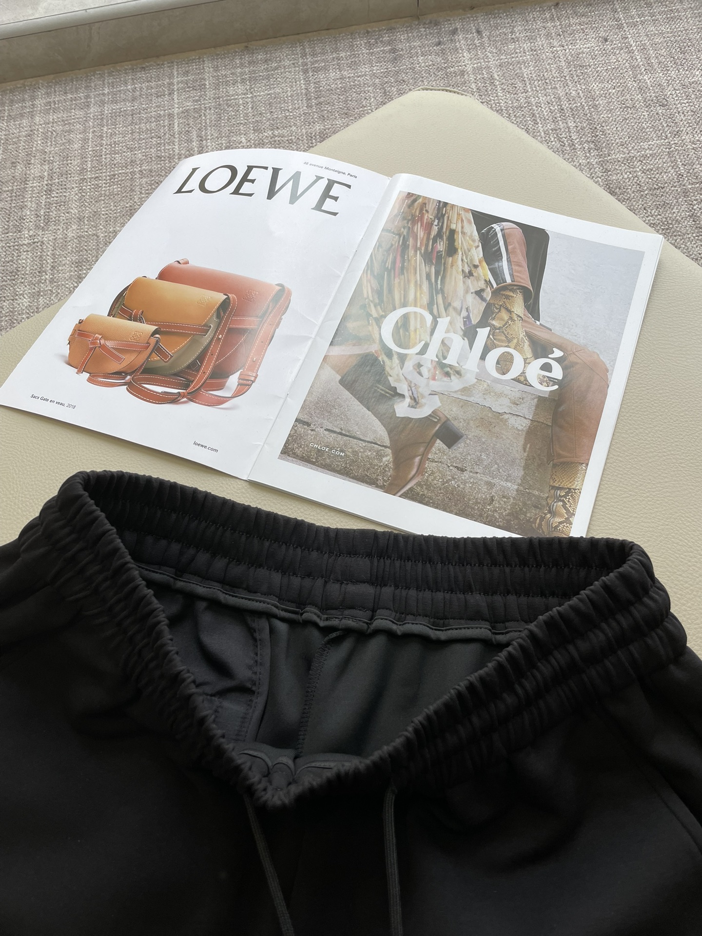 Loewe 重磅推荐！2026ss夏装新品 专柜在售 最新系列图案logo短裤 必须人手一件的节奏！进口