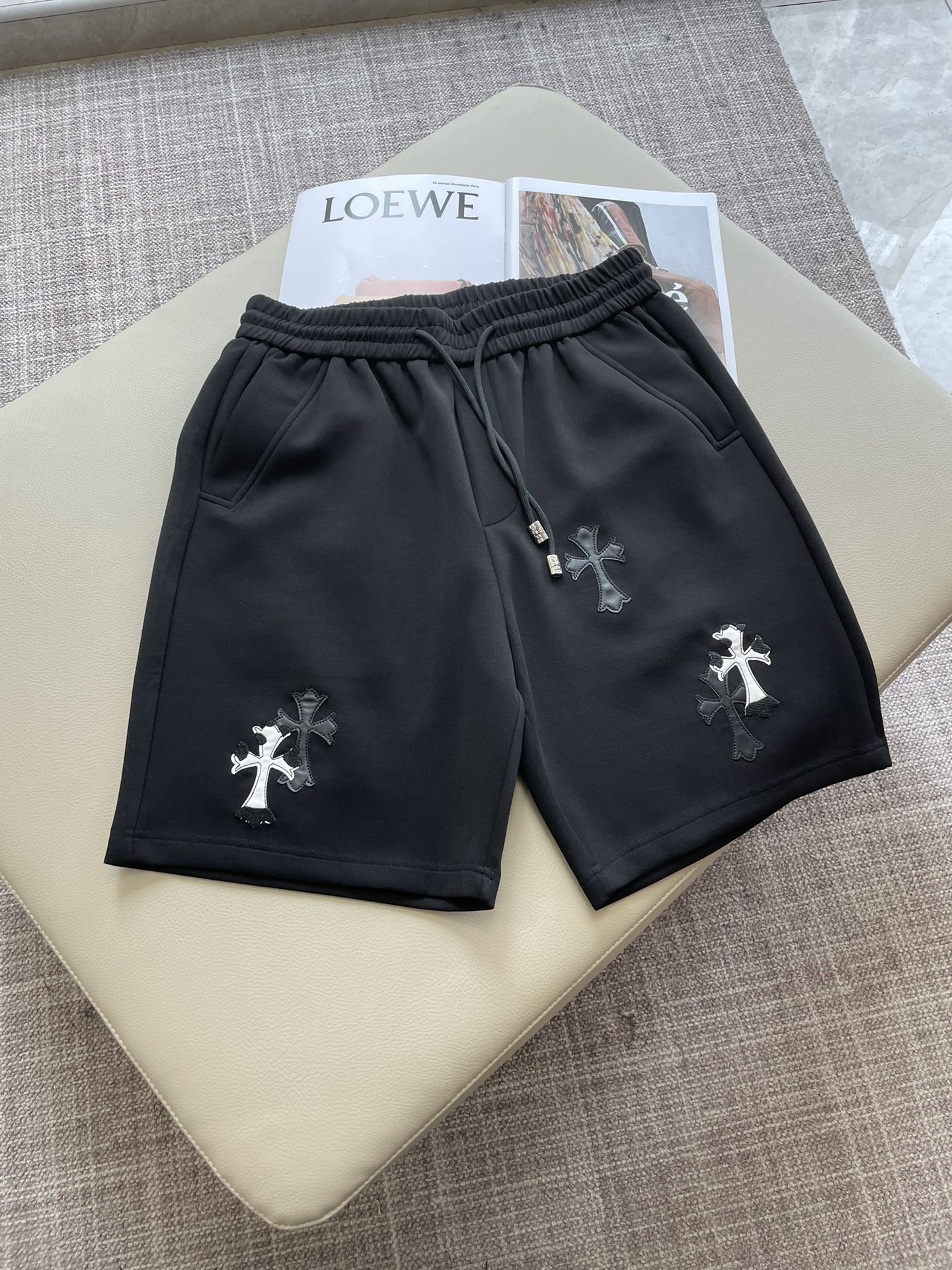 克罗心 重磅推荐！2026ss夏装新品 专柜在售 最新系列图案logo短裤 必须人手一件的节奏！进口顶极
