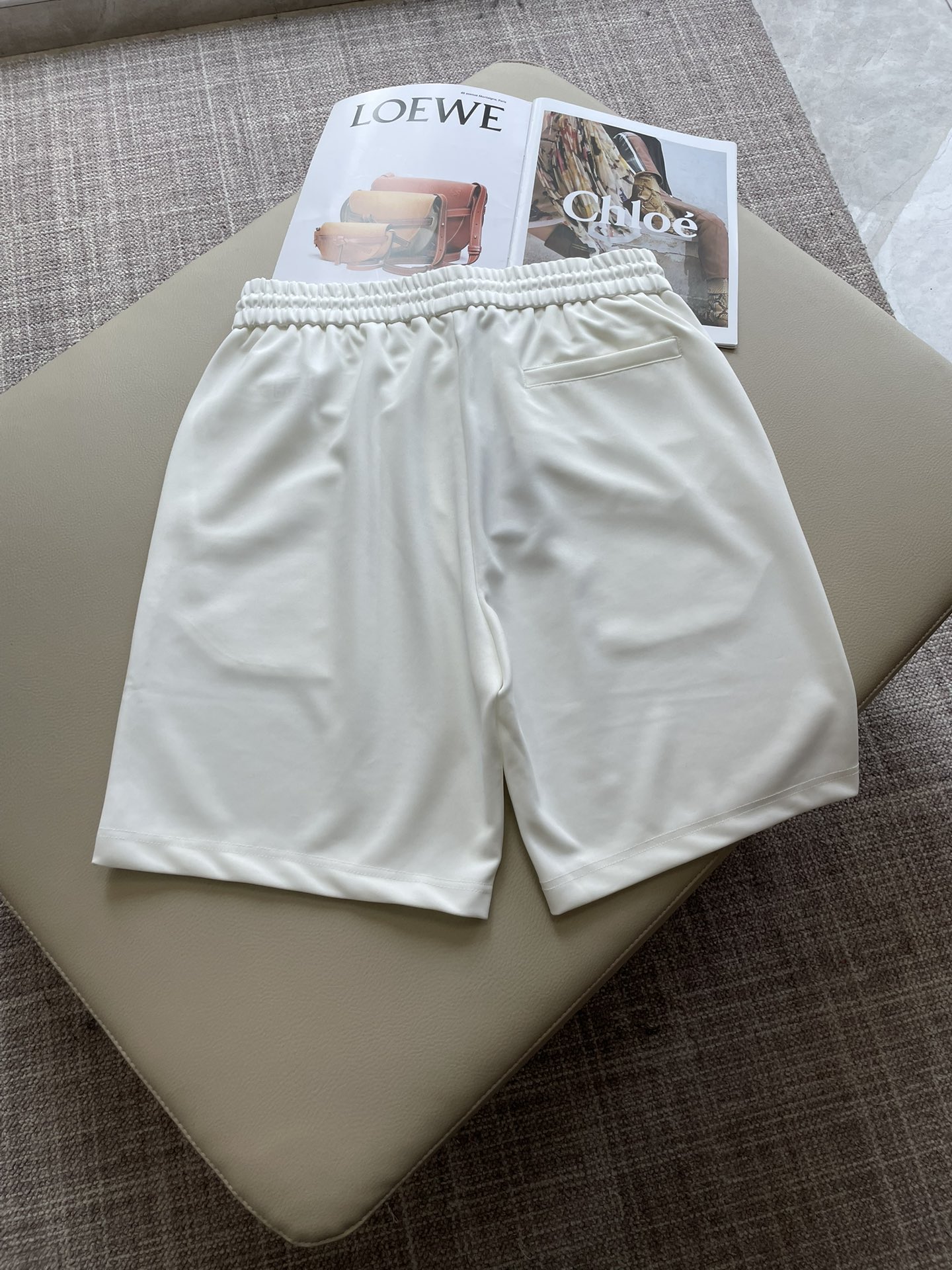 loro Piana 重磅推荐！2026ss夏装新品 专柜在售 最新系列图案logo短裤 必须人手一件的