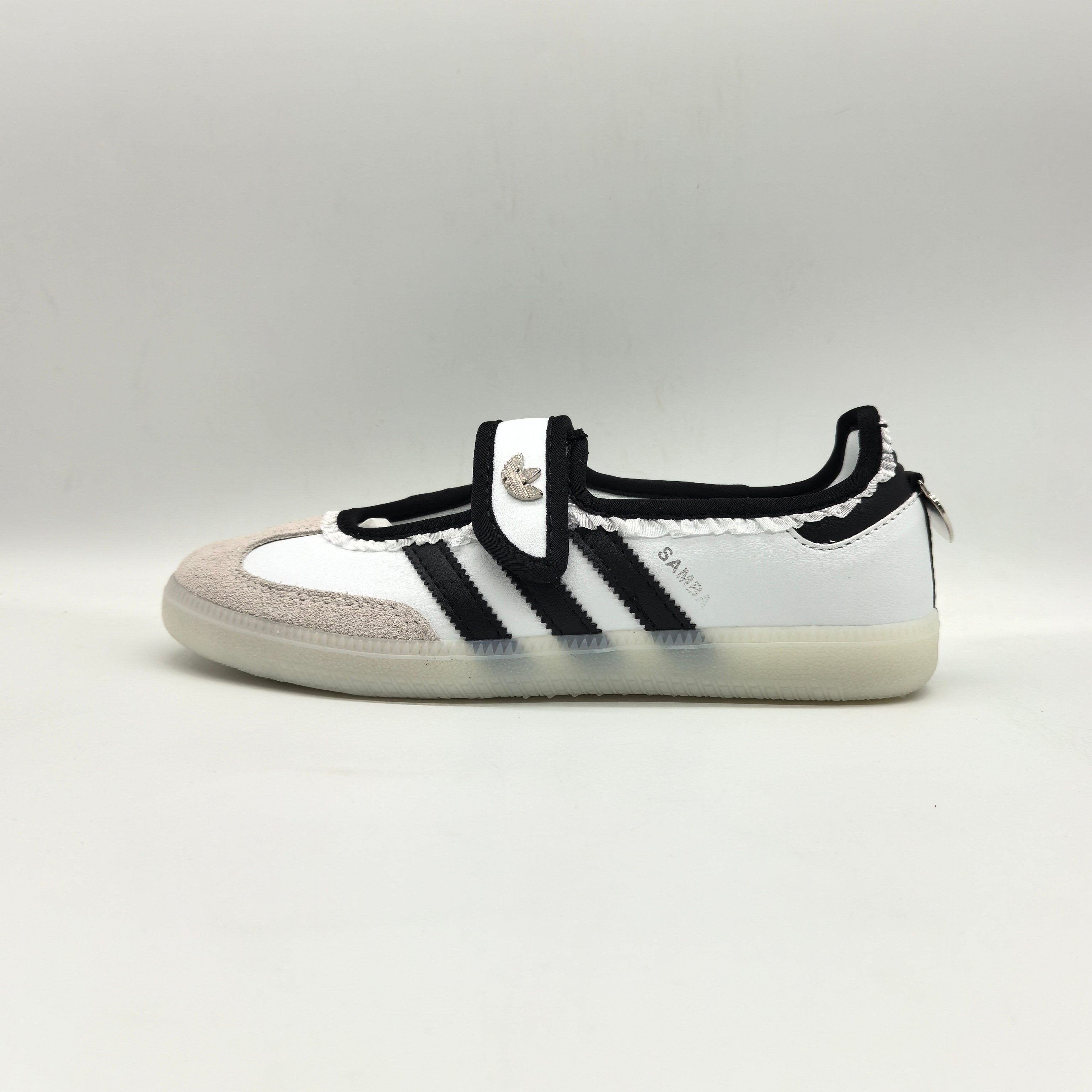 NO:781452,Actual price in stock adidas SAMBA MARY JANE Mary Jane moral training shoes 2025 limited edition size 35.5-41,,adidas,mary jane19860909实价 现货 adidas SAMBA MARY JANE 玛丽珍德训鞋 2025限定款 尺码35.5-41,,adidas,mary jane,Men's shoes