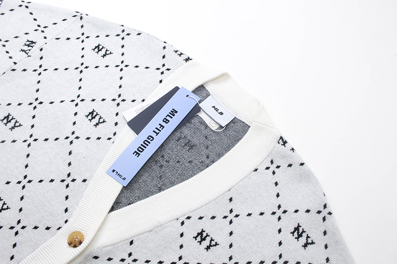 Korean MLB Hsien Star Couple’s Cream Card Black Sweater Jacket SM XL. - 图片 4
