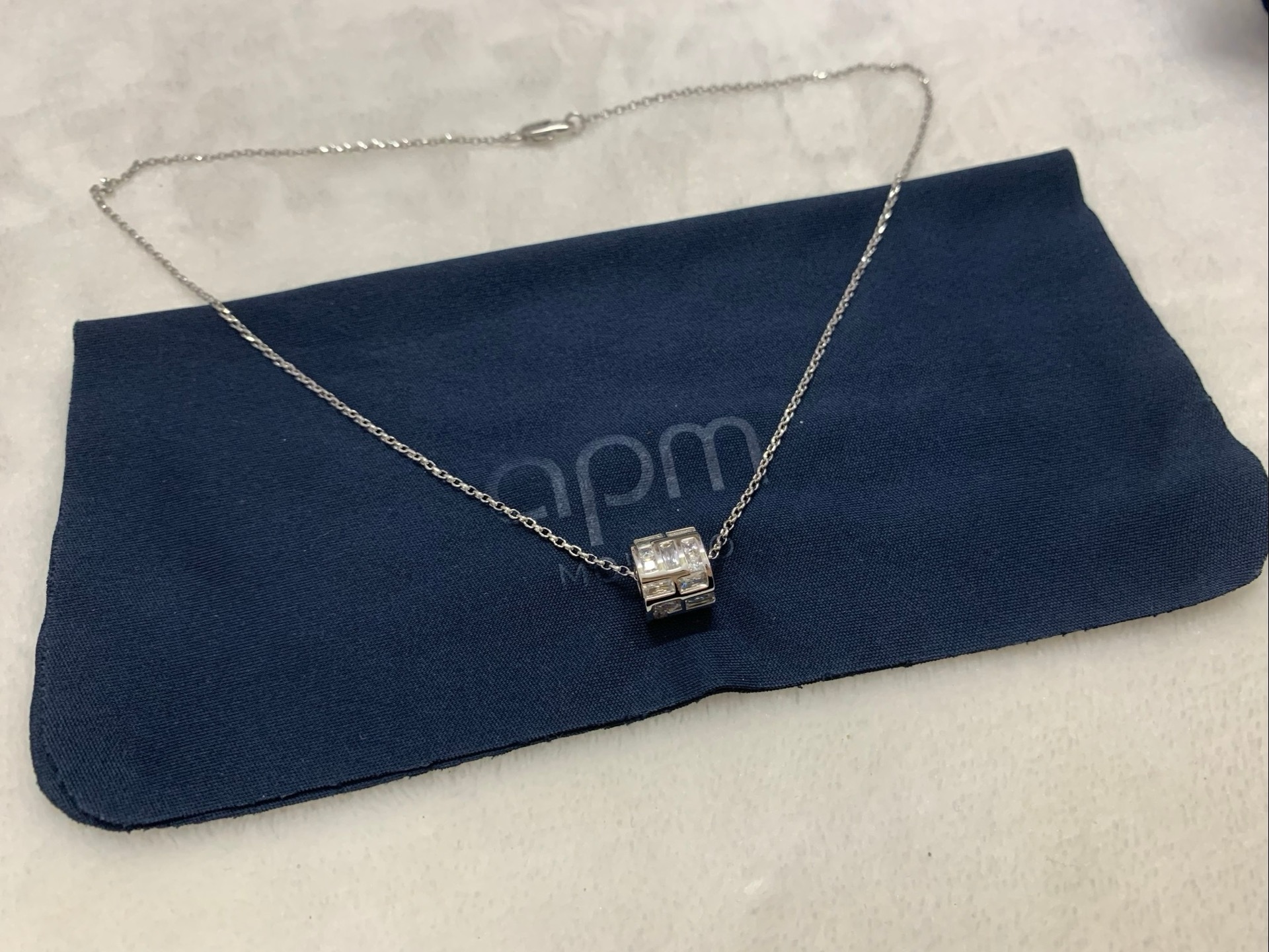 APm Monaco Ice冰块可调节项圈项链惊喜盒圣诞礼物。