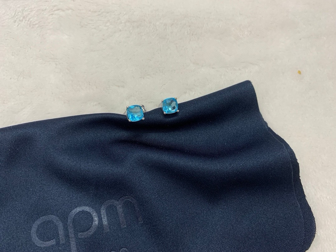 APm Monaco湖蓝色方形耳钉简约几何耳饰送闺蜜生日礼物。