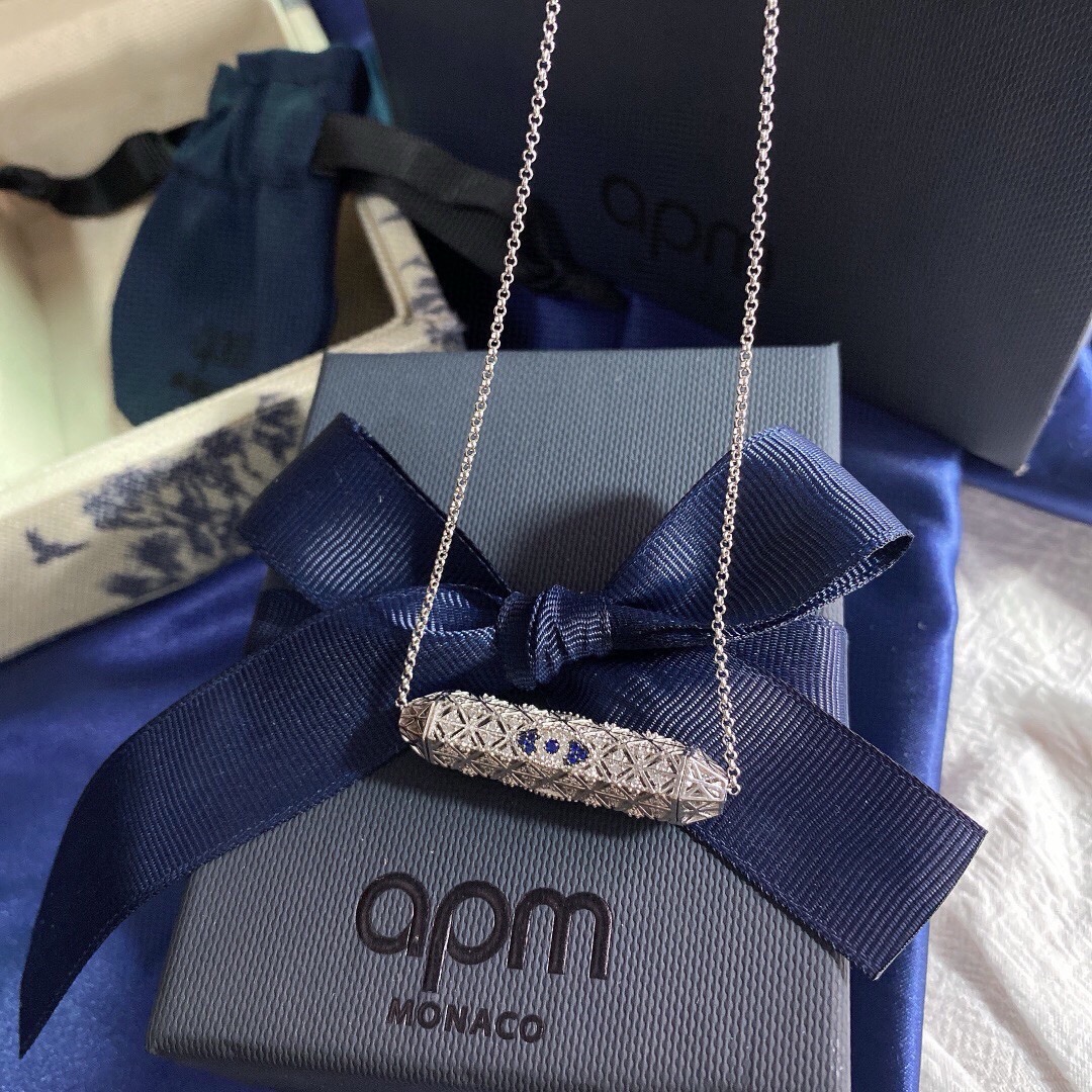 APm monaco 御邪之眼小蛮腰项链！御邪之眼是SYMBOLE系列主打设计，它象征着让邪恶之物无法近