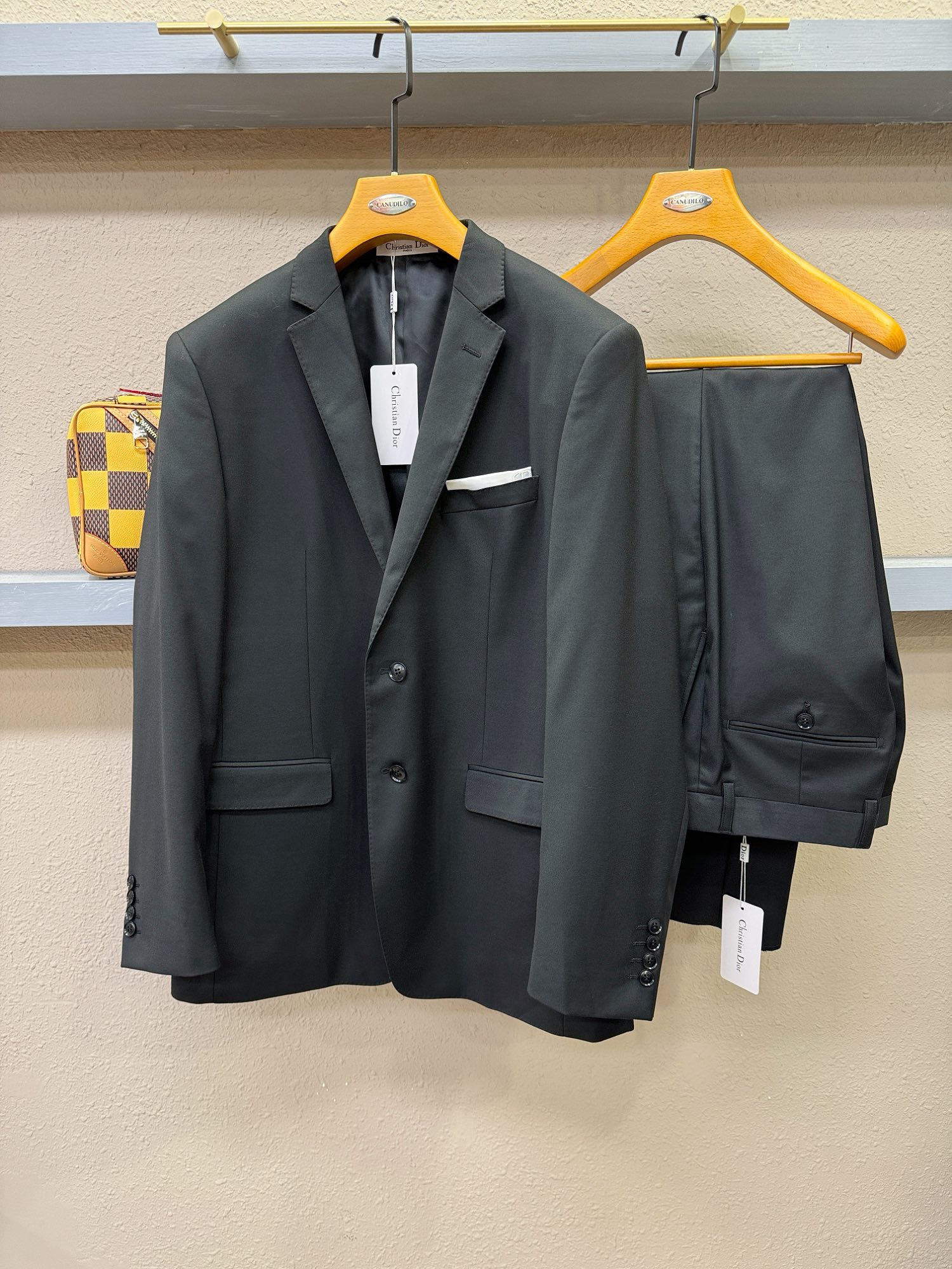   整套,单西,西裤Dior迪奥 2024专柜同款西服套装，客供意大利顶级奢华面料，没有一位成功男人能拒