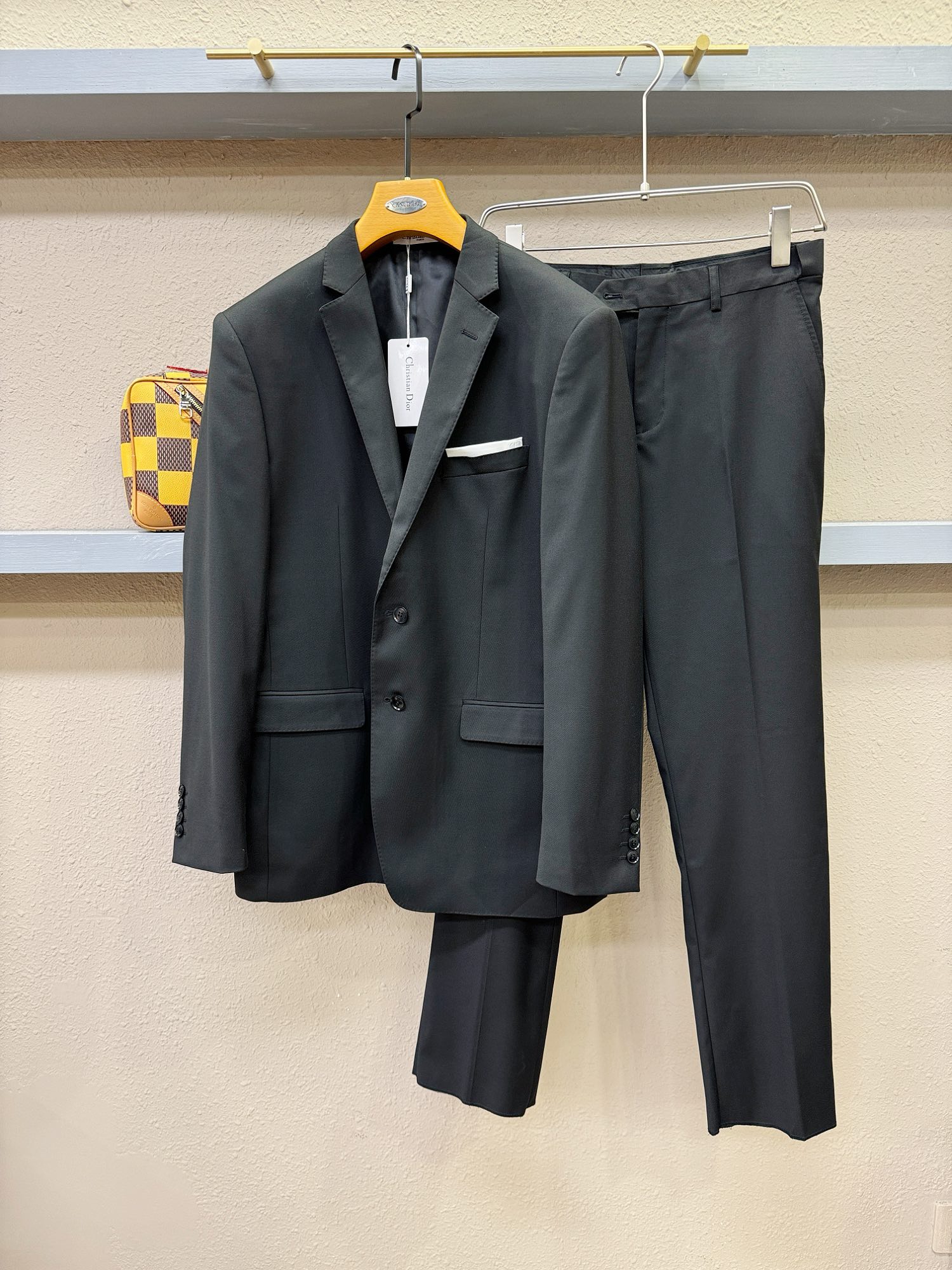   整套,单西,西裤Dior迪奥 2024专柜同款西服套装，客供意大利顶级奢华面料，没有一位成功男人能拒