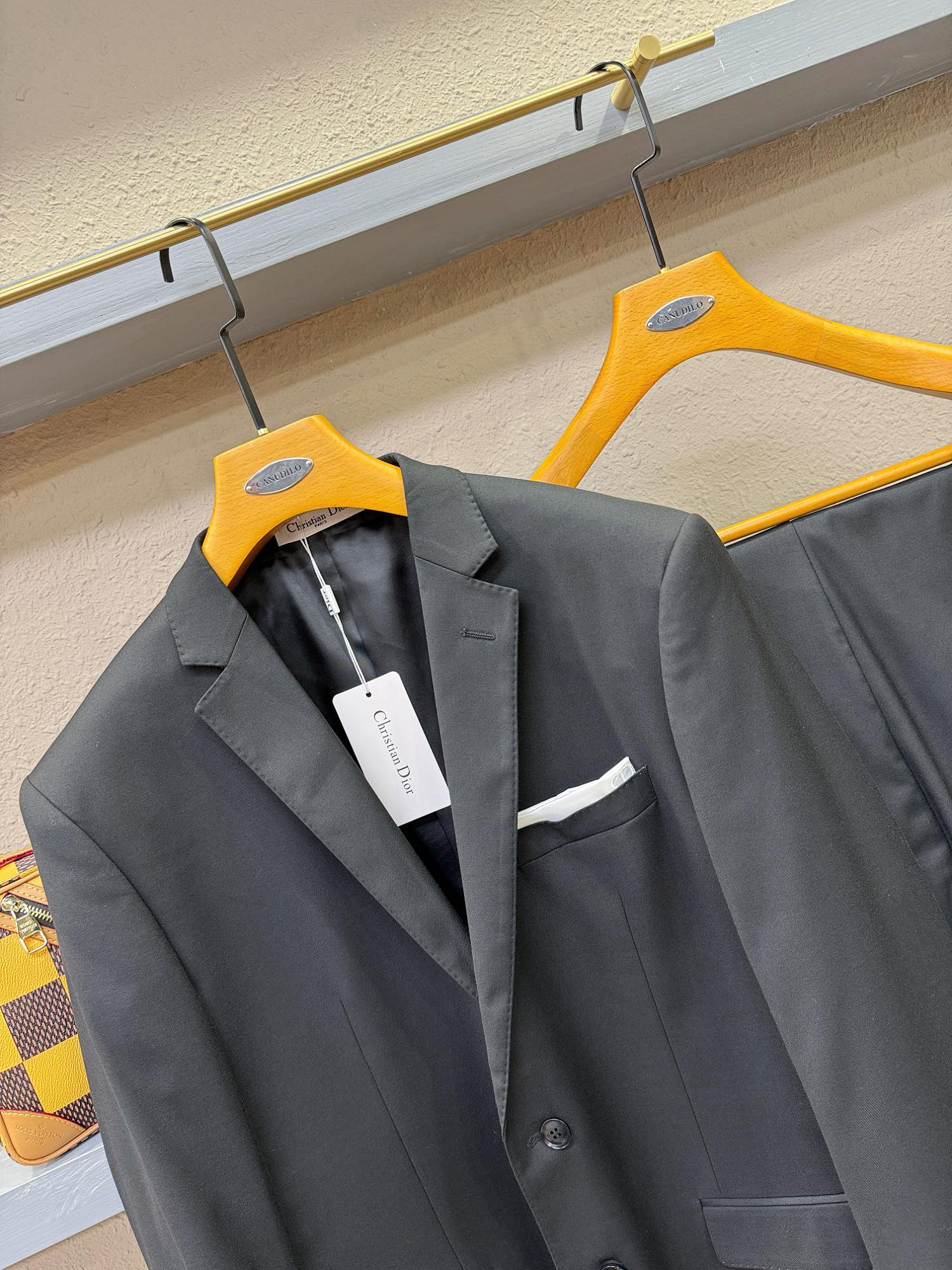   整套,单西,西裤Dior迪奥 2024专柜同款西服套装，客供意大利顶级奢华面料，没有一位成功男人能拒