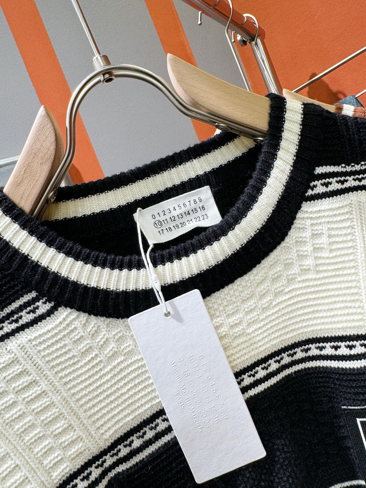 马吉拉 Maison Margiela 高定典藏名品高定成衣时装外套连衣裙衬衫T恤 #E63A046F 7