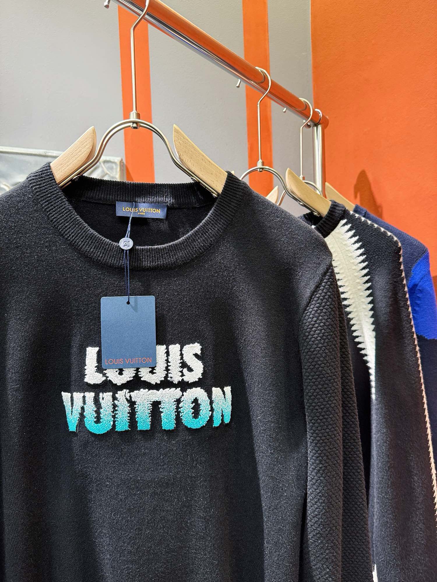 Louis Vuitton Haute Couture Haute Couture Ready-to-Wear Clothing Dress 3