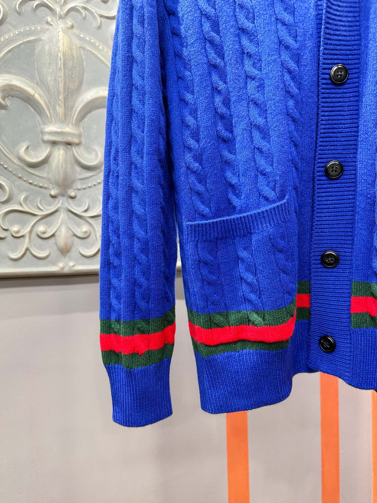 古驰 Gucci 高级成衣风衣外套及大衣服饰 #6D135D00 6