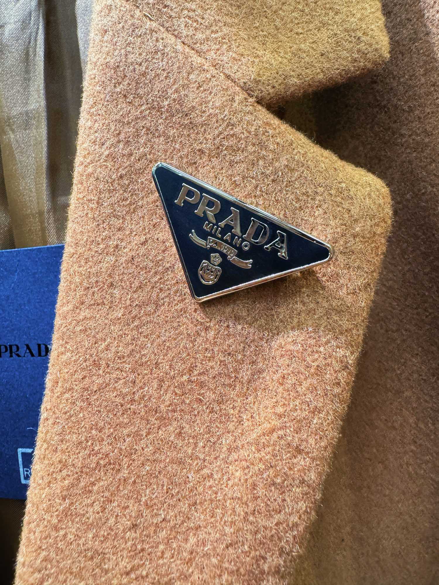 普拉达 Prada 高定典藏名品高定成衣时装外套连衣裙衬衫T恤 #E8D6F120 4