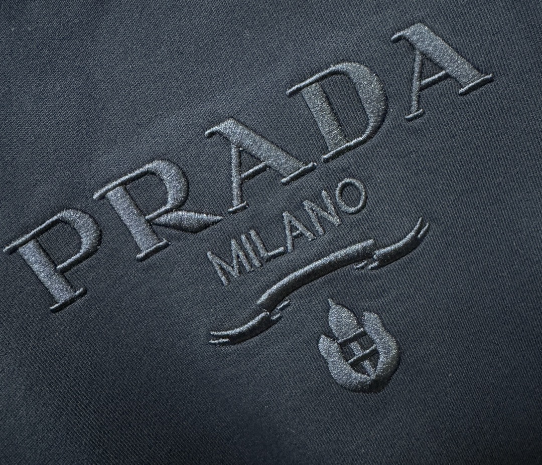 普拉达 Prada 高定典藏名品高定成衣时装外套连衣裙衬衫T恤 #67D631A7 4