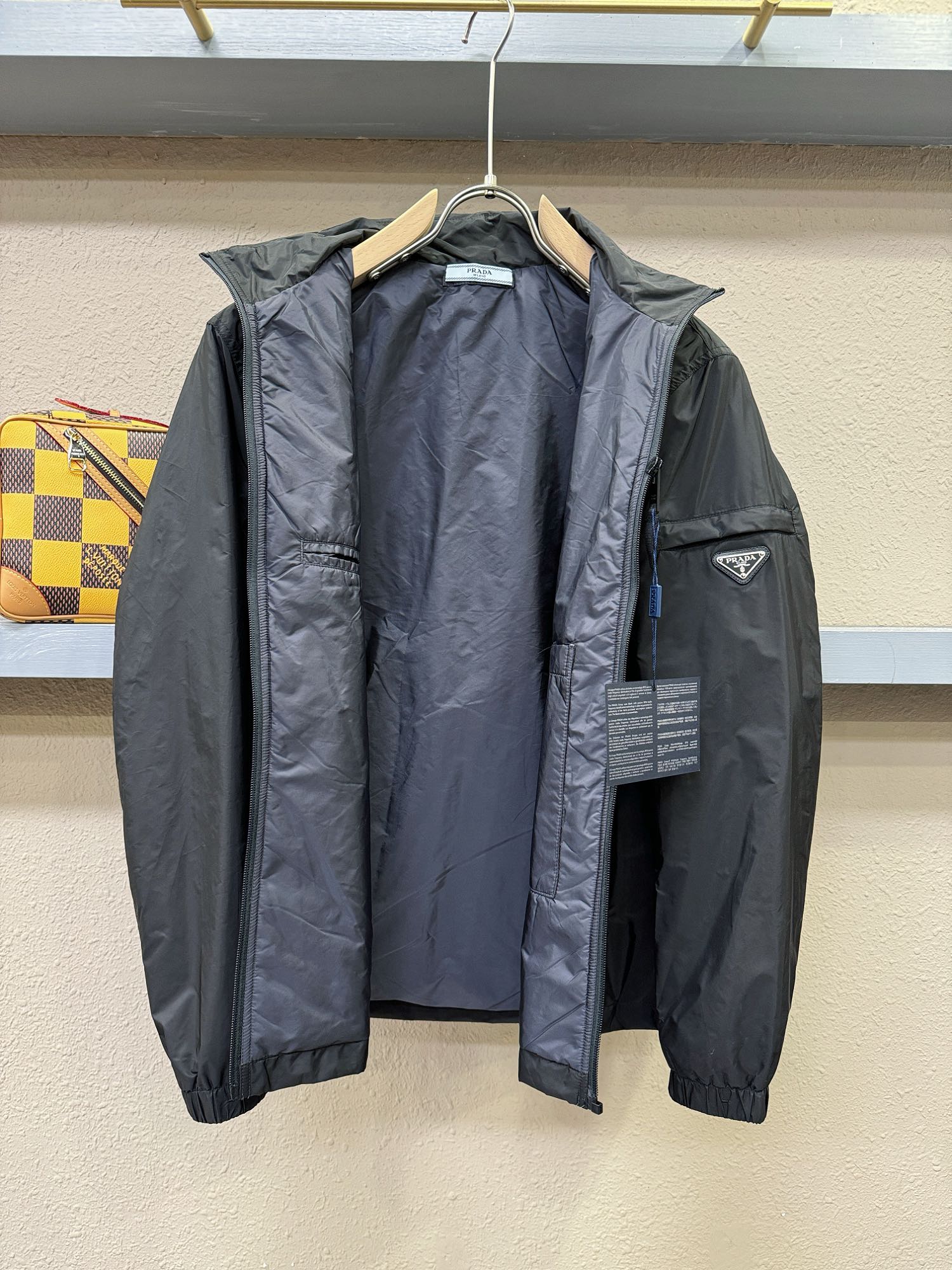 普拉达 Prada 高级成衣风衣外套及大衣服饰 #03A45B18 3