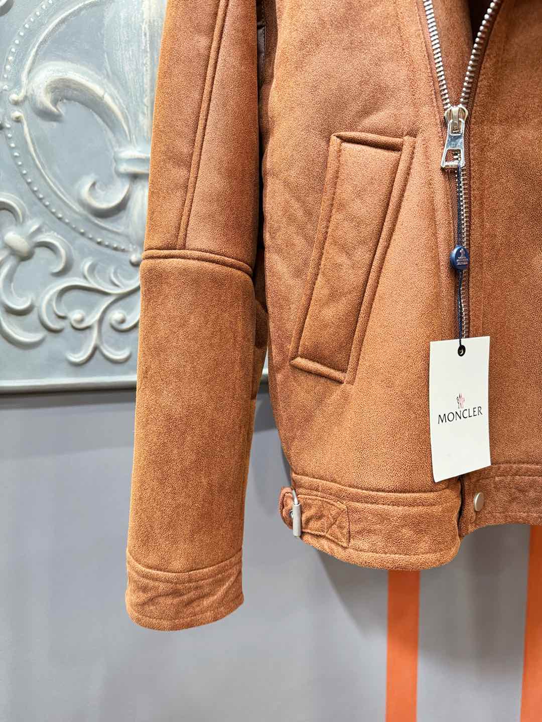 Moncler蒙口 新品皮毛一体，原生态人造皮面料；100%进口皮毛一体！采用进口人造皮！皮料品质相当高