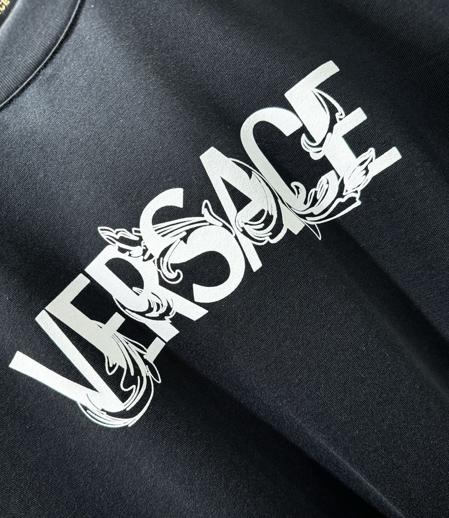 Versace  短袖服装,versace 4