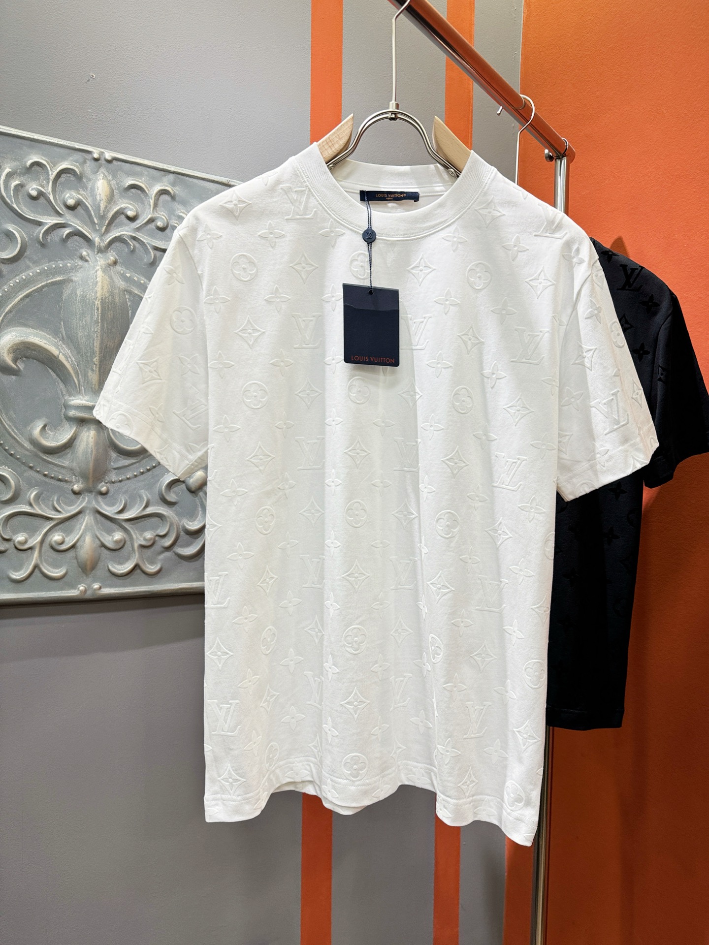 LV 2025款新品短袖！原版定制面料，手感柔软。顶级进口私...