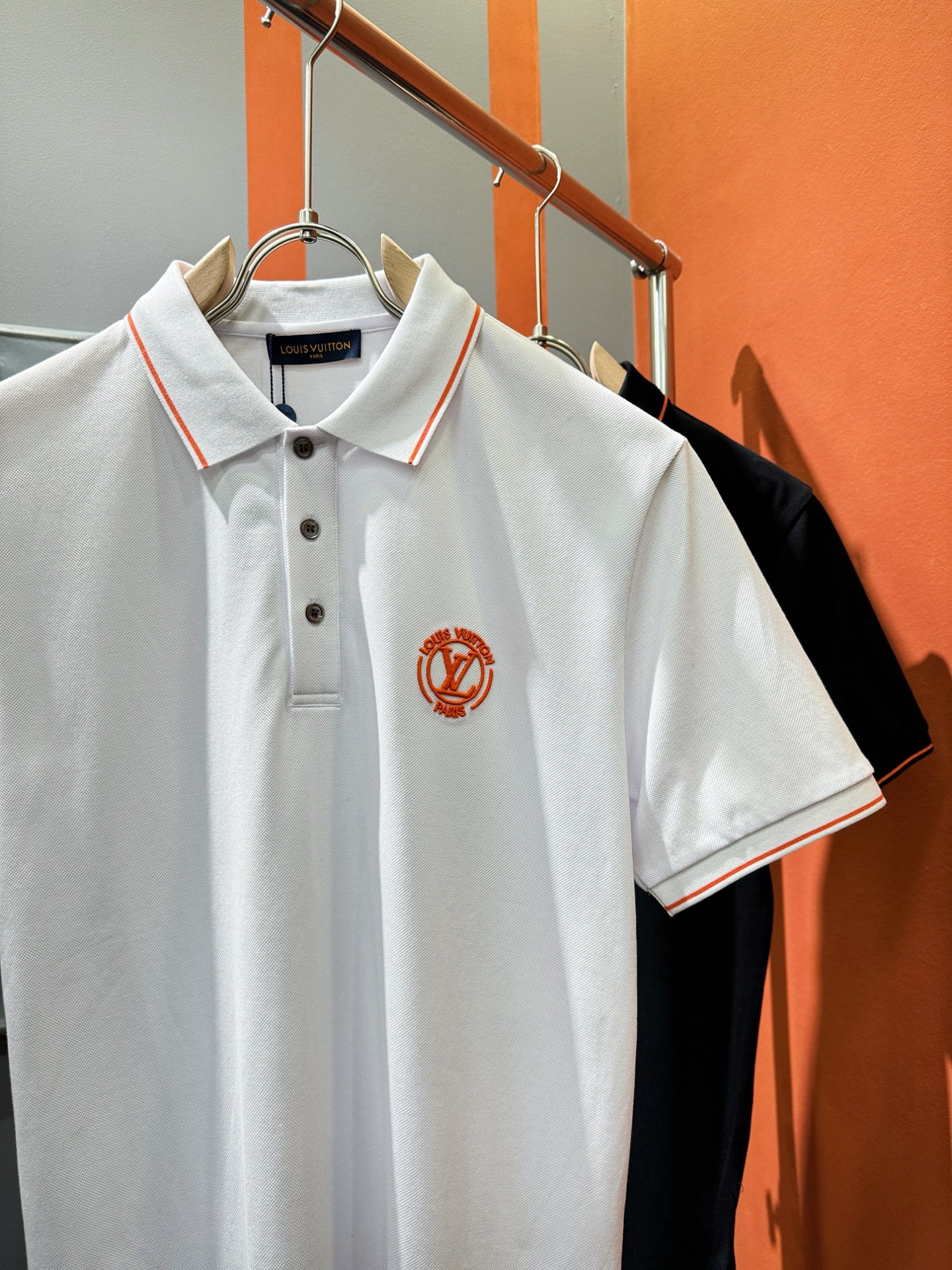 Louis Vuitton 高端主线系列 男士翻领短袖POLO衫服装,lv,男 3