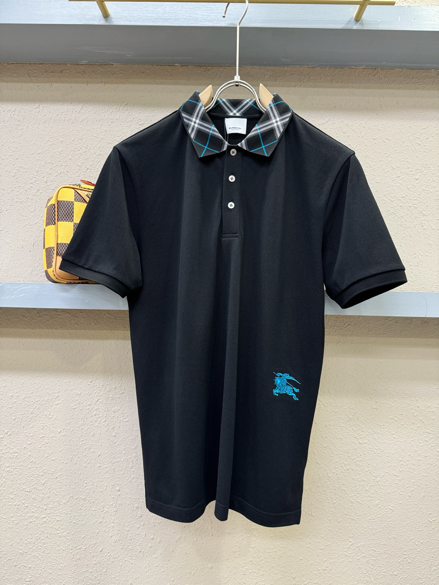 BURBERRY巴宝莉  2025官方春夏新款 男士翻领短袖POLO衫，胸口...
