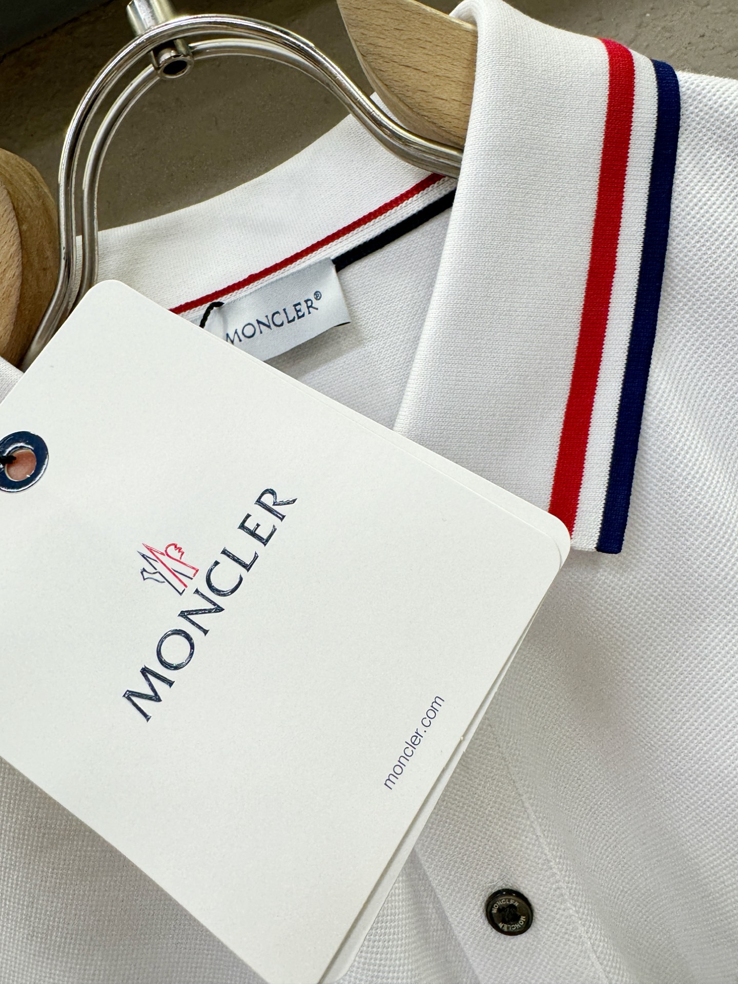  Moncler蒙口 2025官方春夏新款 男士翻领短袖POLO衫，胸口精致Logo，高端主线系列，进口