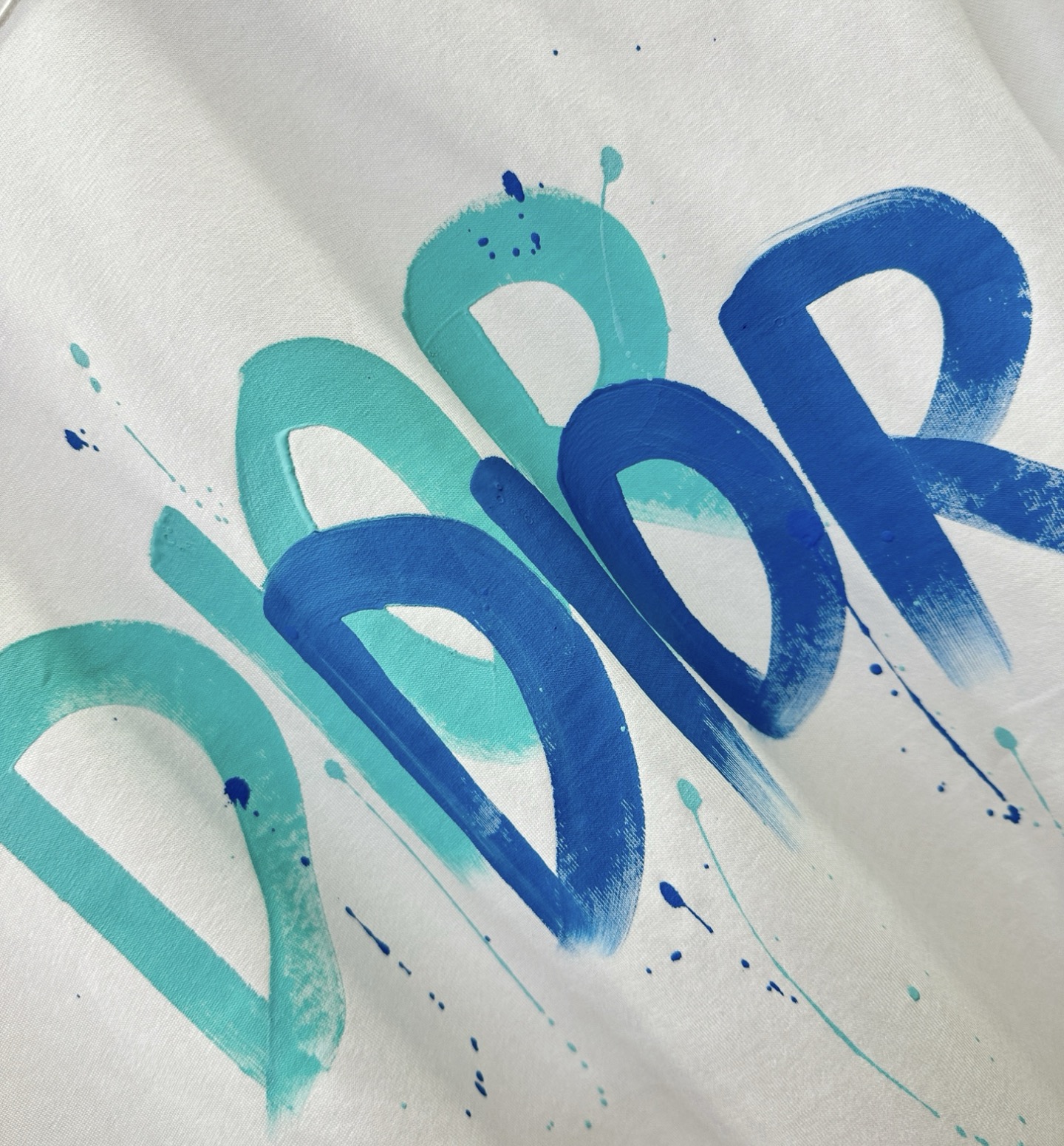  Dior迪奥2025款新品短袖！原版定制面料，手感柔软。顶级进口私货，时尚设计潮流短袖，不失奢华 品质